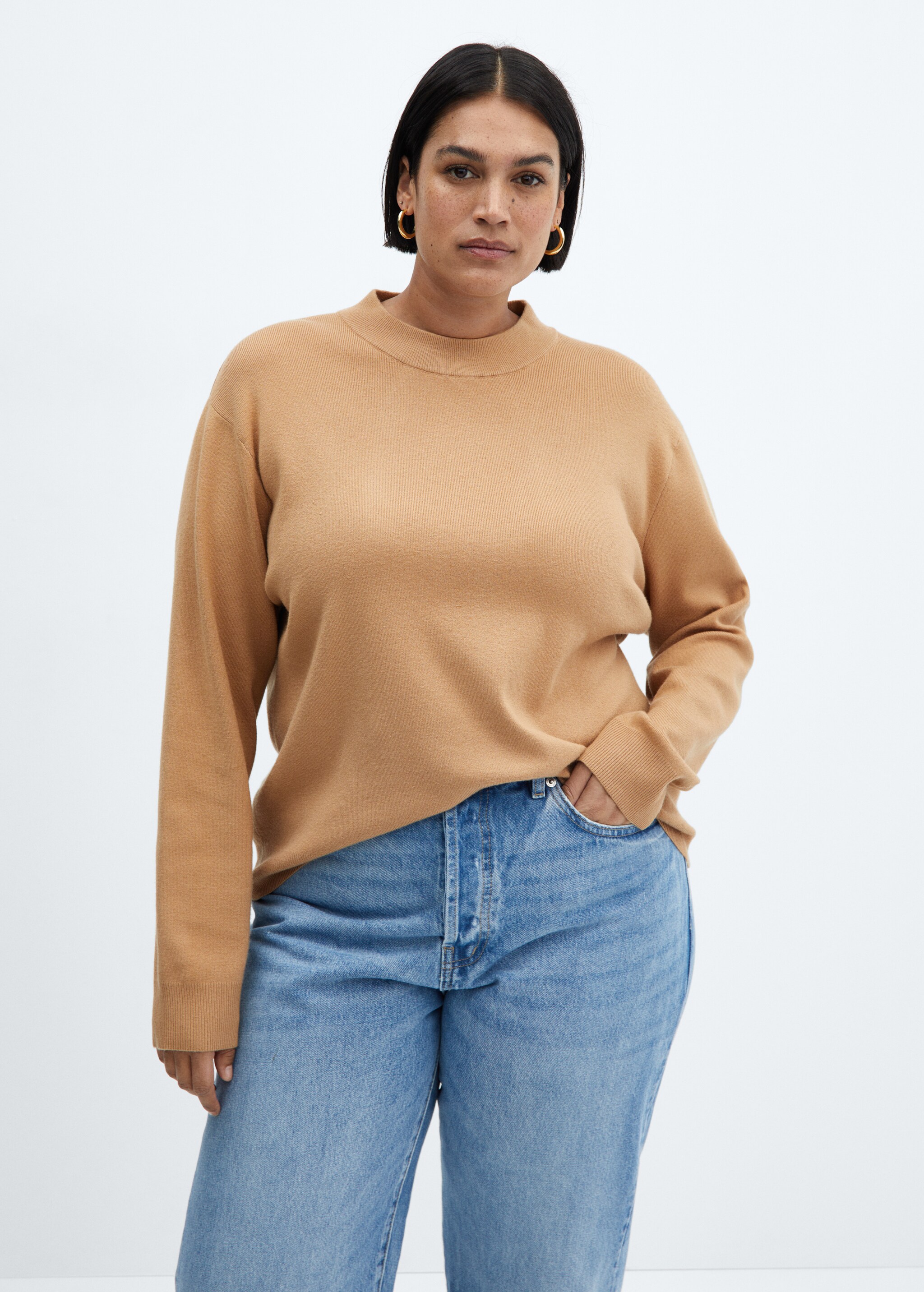 Round-neck knitted sweater  - Details of the article 5