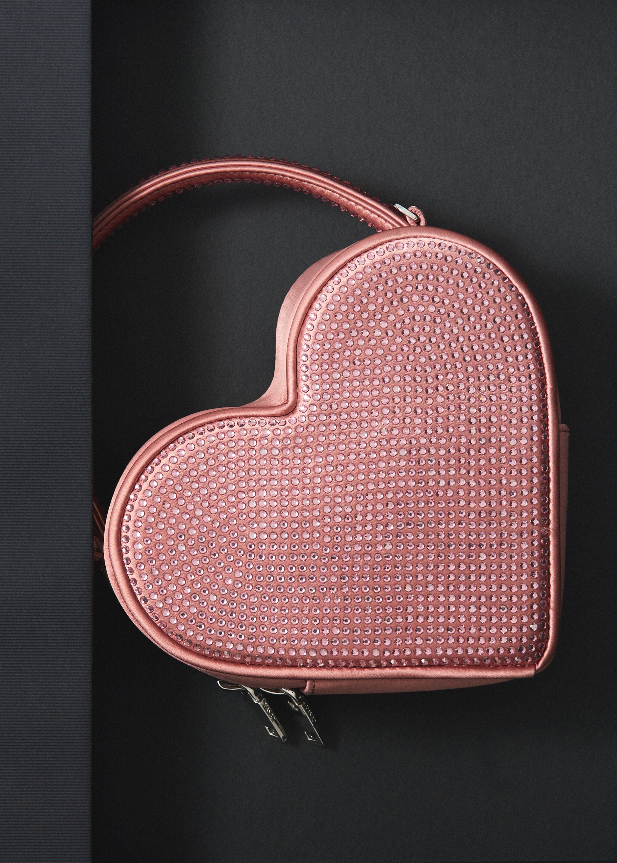 Crystal heart bag - Details of the article 8