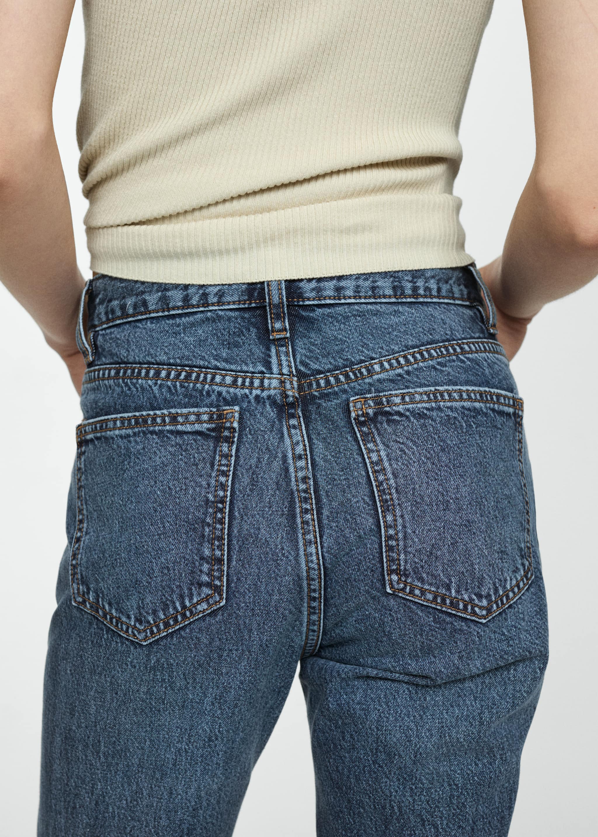 Mid-rise straight jeans - Details of the article 4