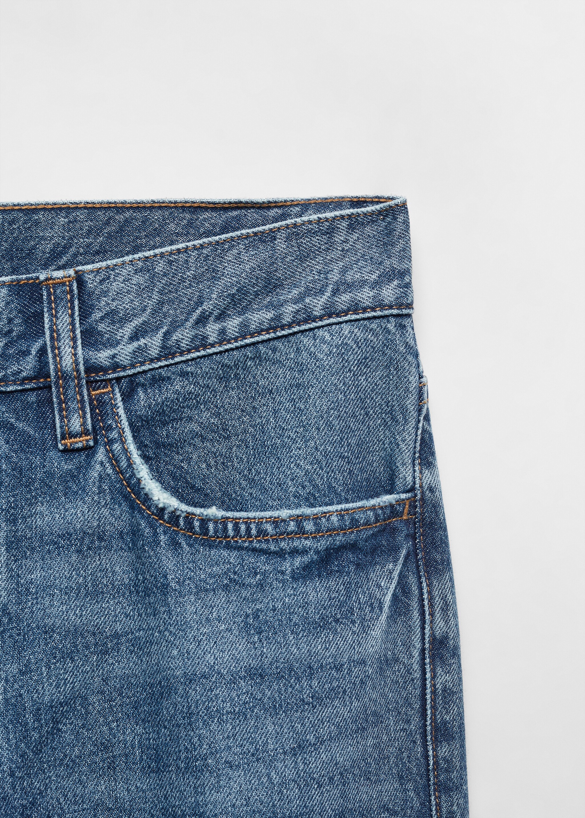 Прямые джинсы с посадкой на талии - Деталь изделия 8