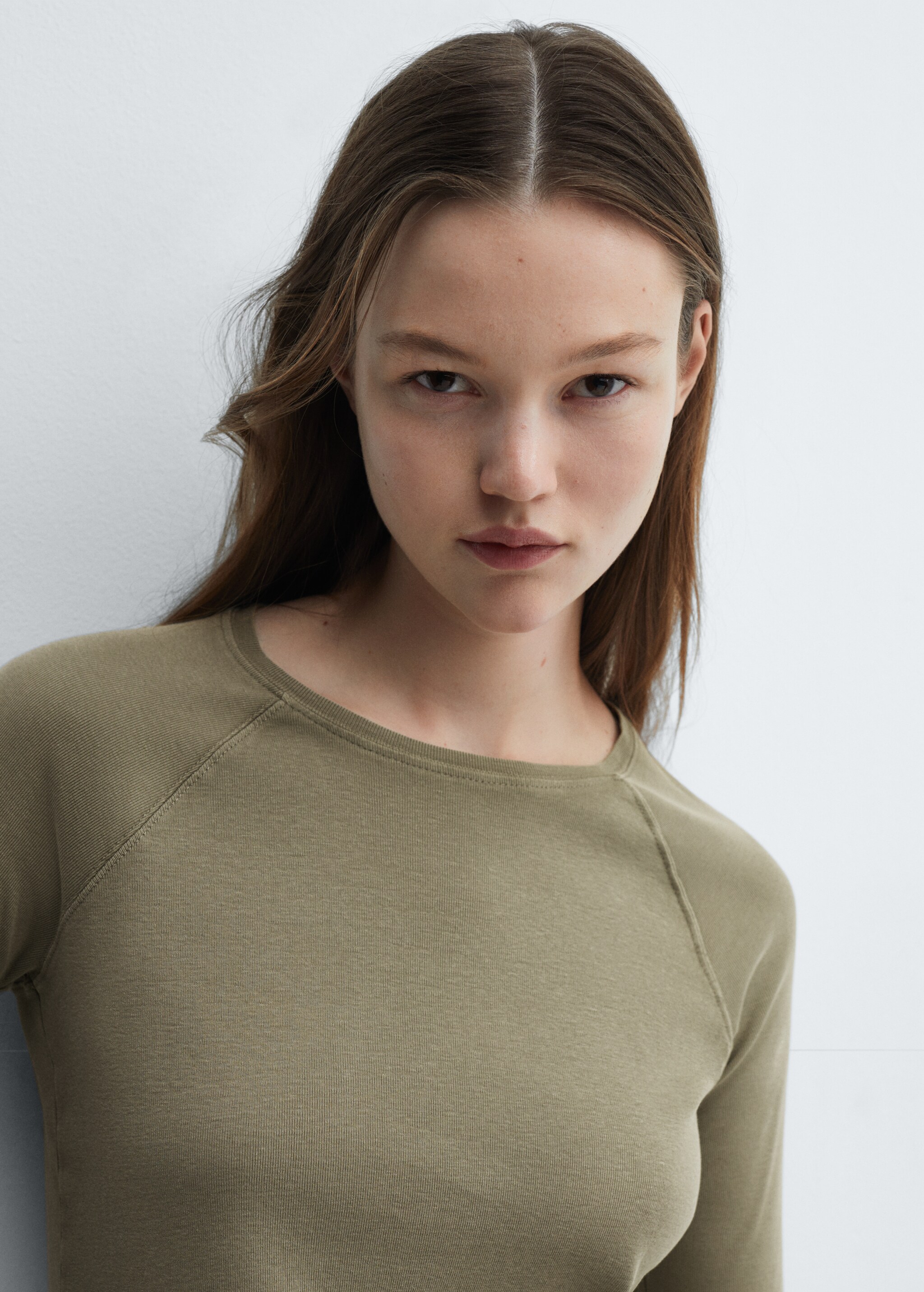 Washed round neck T-shirt - Details of the article 1