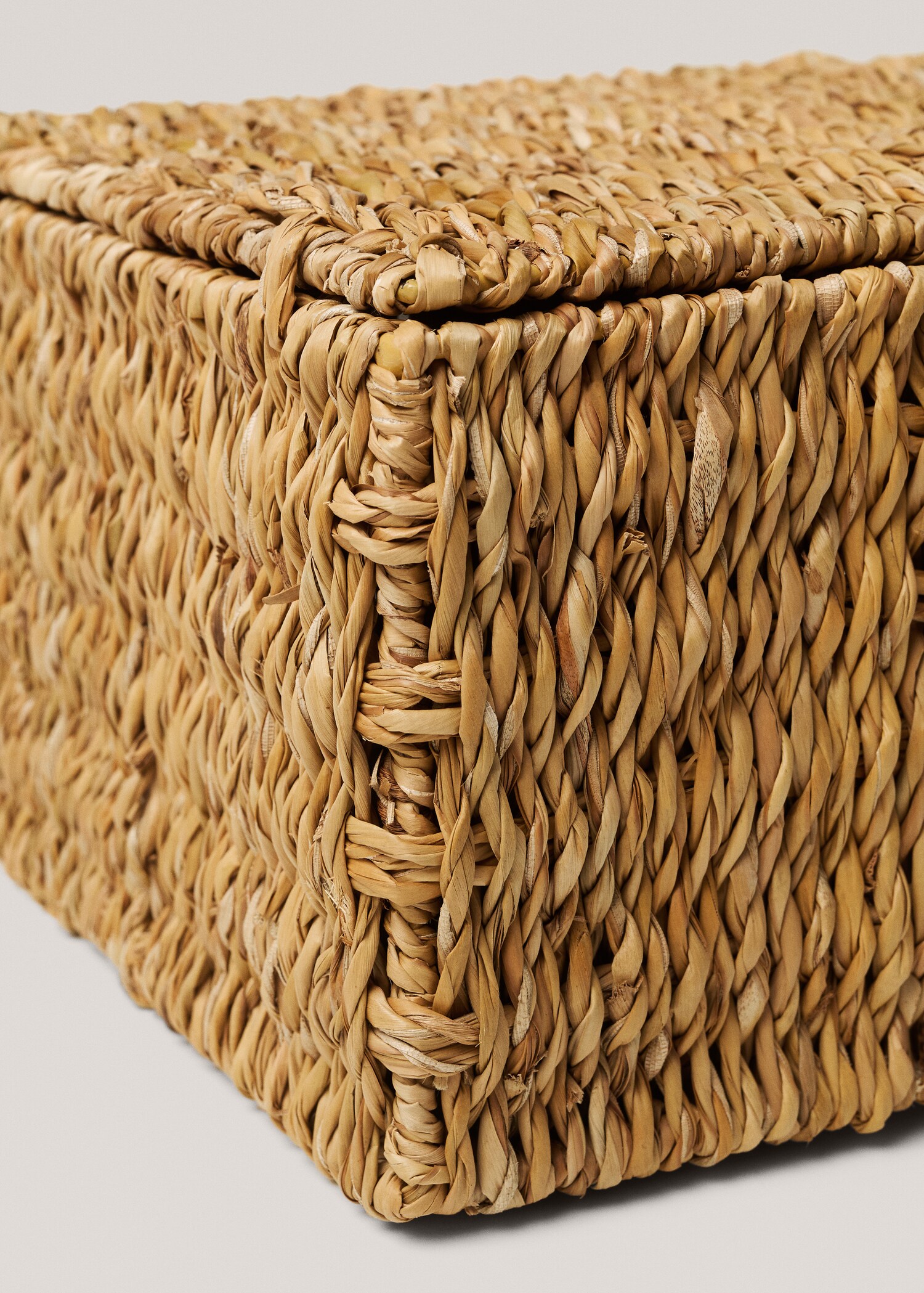 Natural fibre basket with lid 25x25cm - Details of the article 3