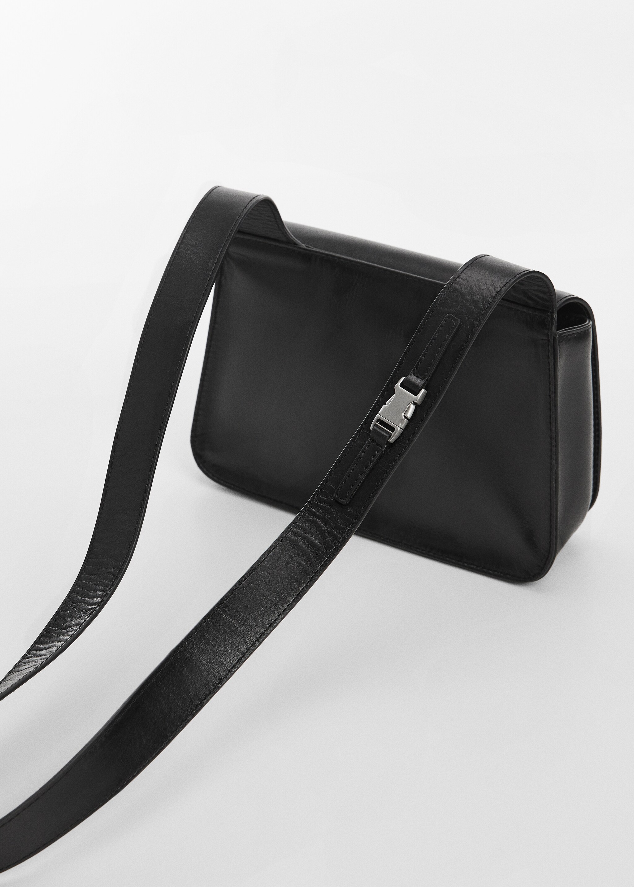 Leather crossbody bag - Details of the article 1