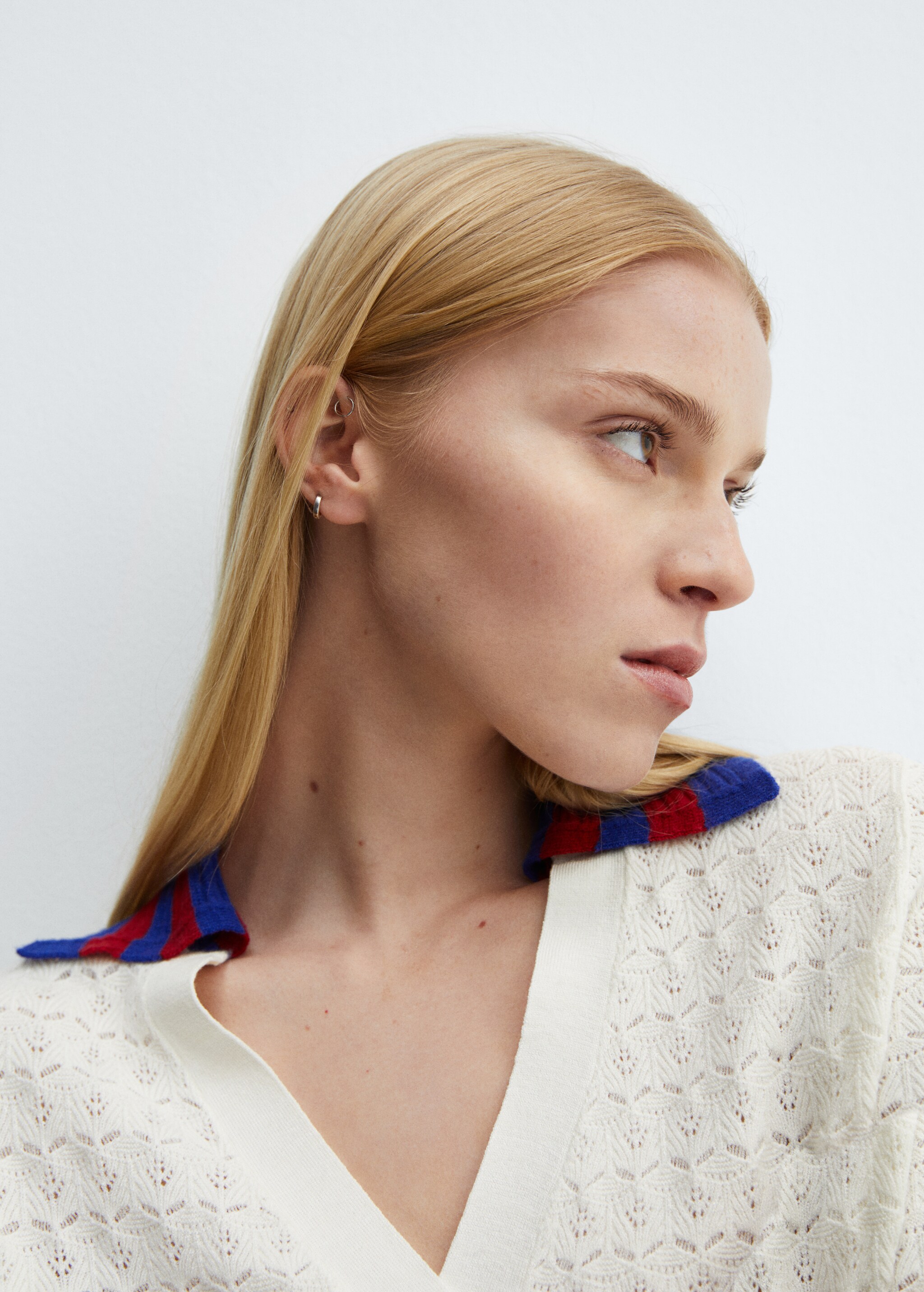 Knitted polo neck sweater - Details of the article 1