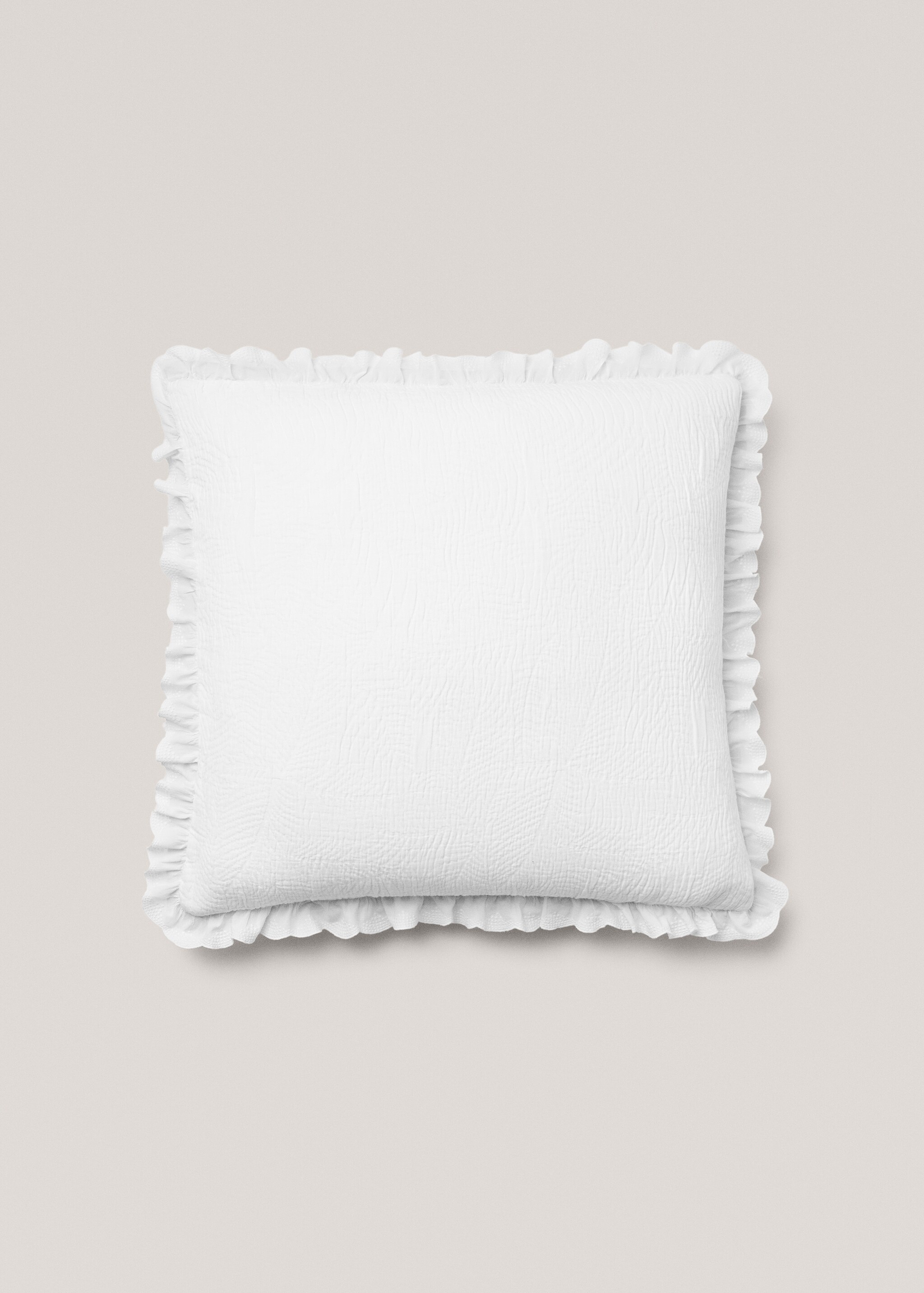 Jacquard ruffled cushion cover 60x60cm - Article without model