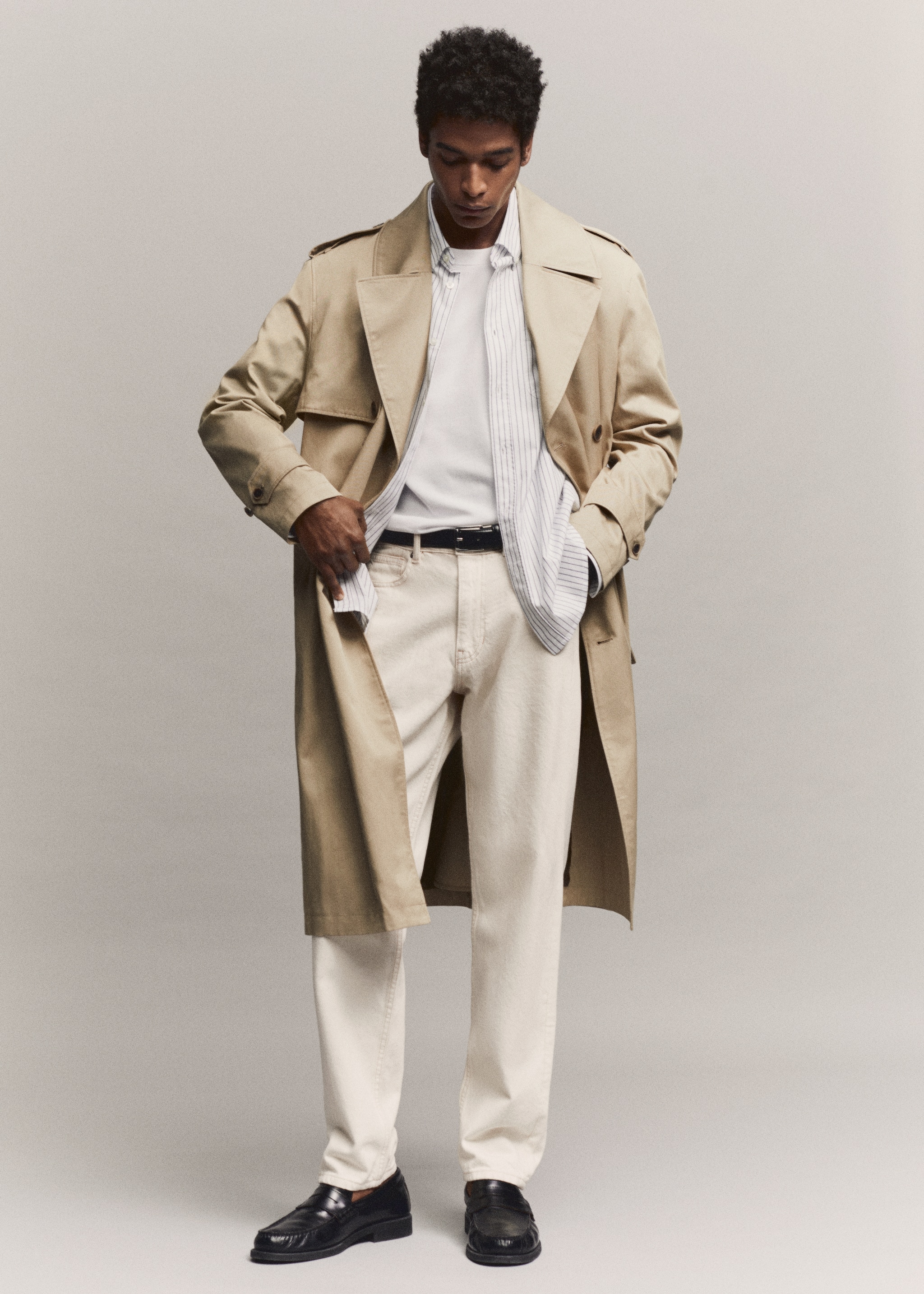 Relaxed fit trench trench coat with belt - Details of the article 7