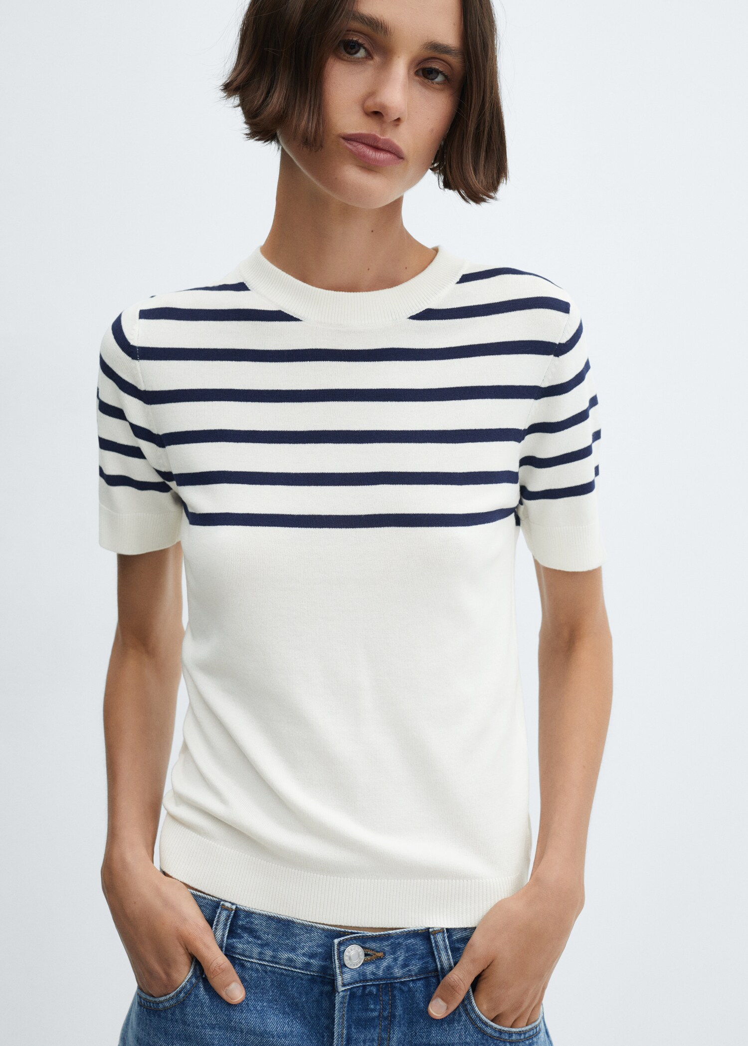 Striped short-sleeved sweater - Medium plane