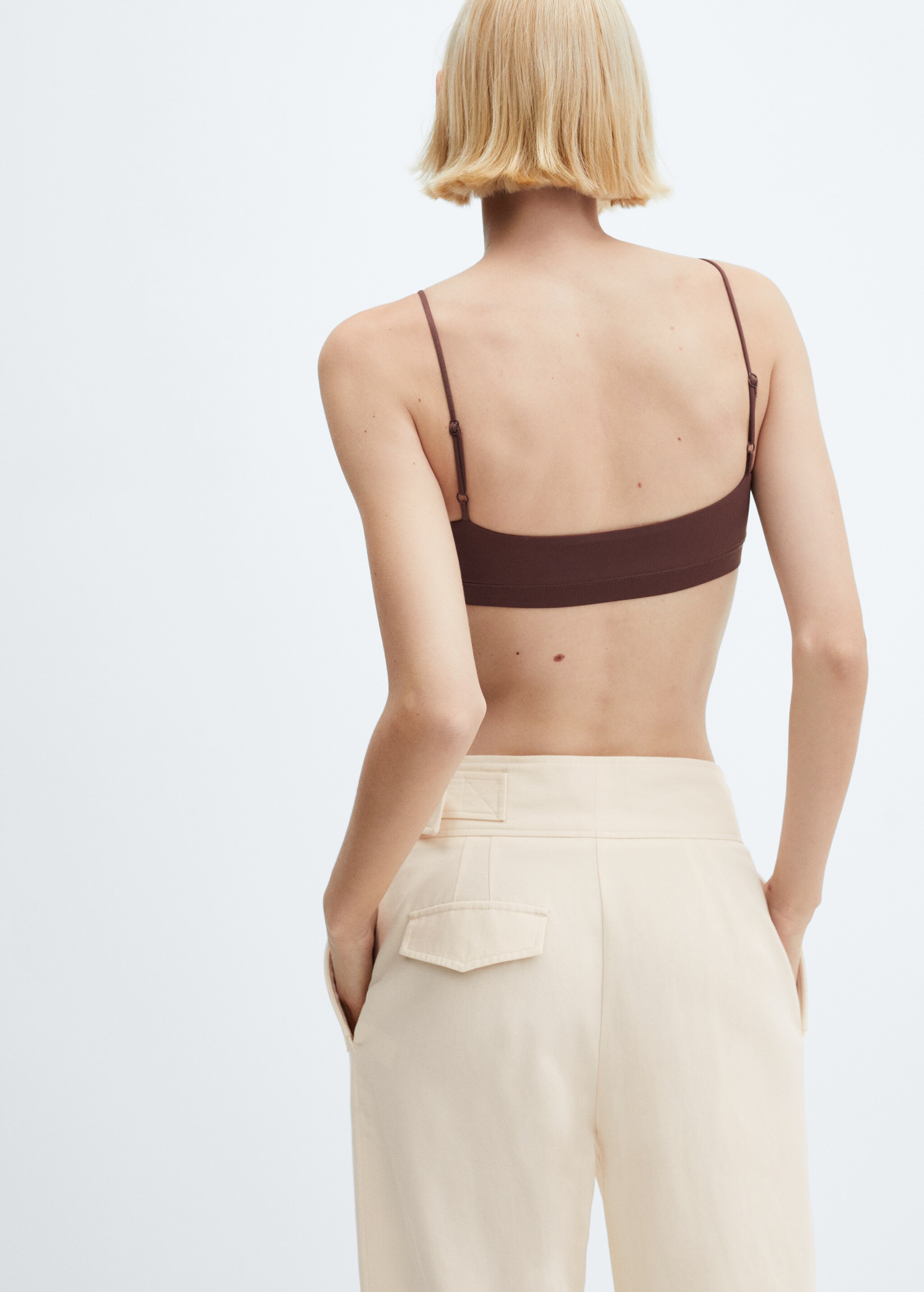 Cropped top with thin straps - Reverse of the article