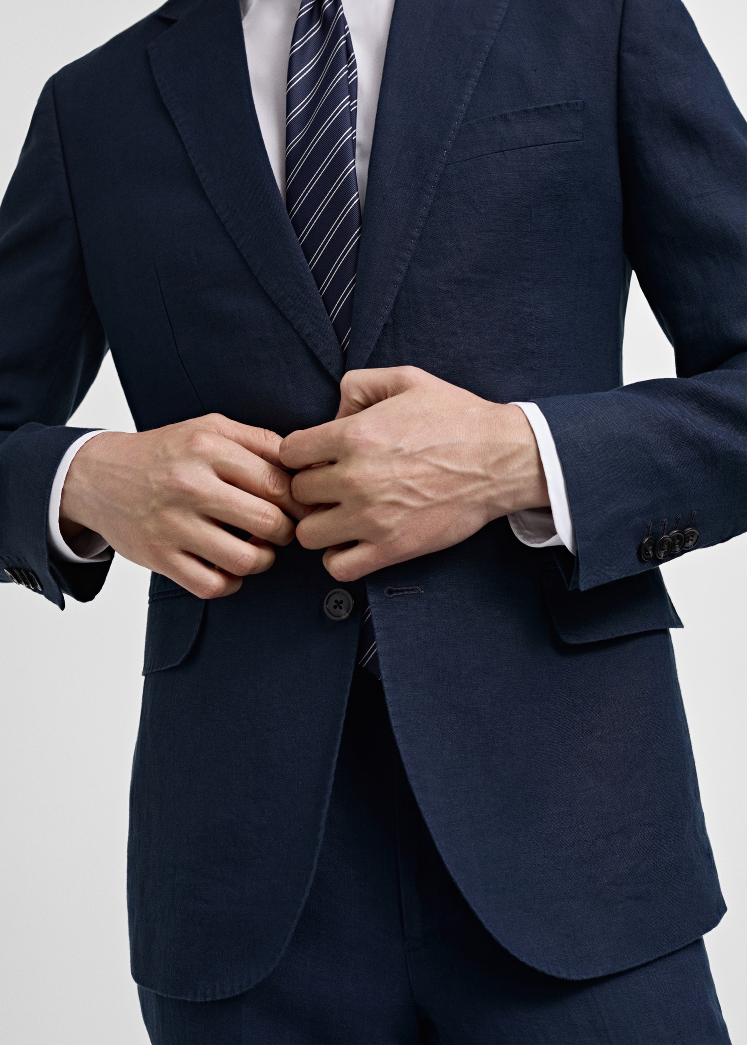 100% linen slim-fit suit jacket - Details of the article 6