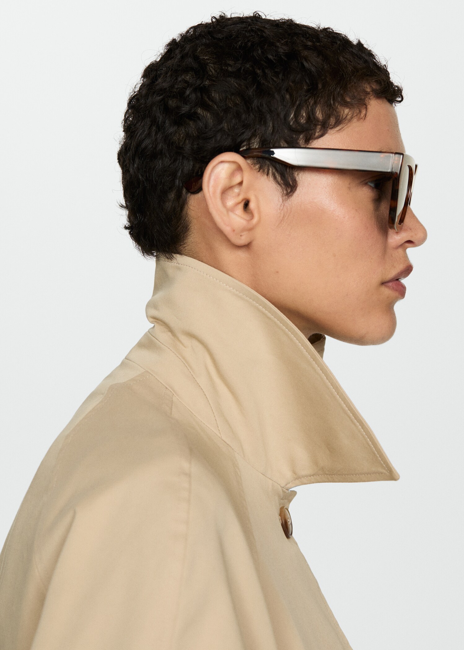 Sonnenbrille mit viereckiger Brillenfassung - Detail des Artikels 9