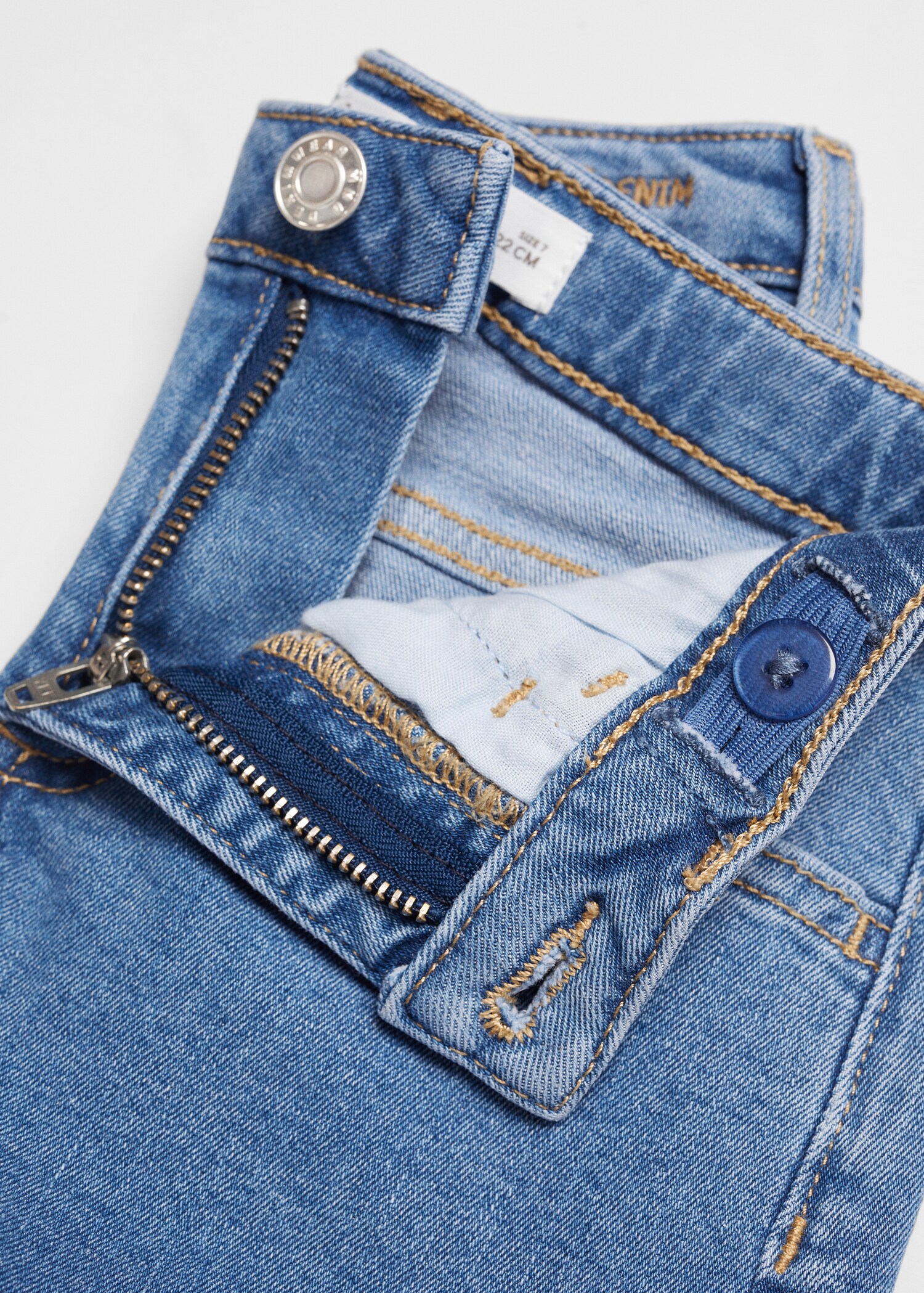 Rolled-up hem denim shorts - Details of the article 8