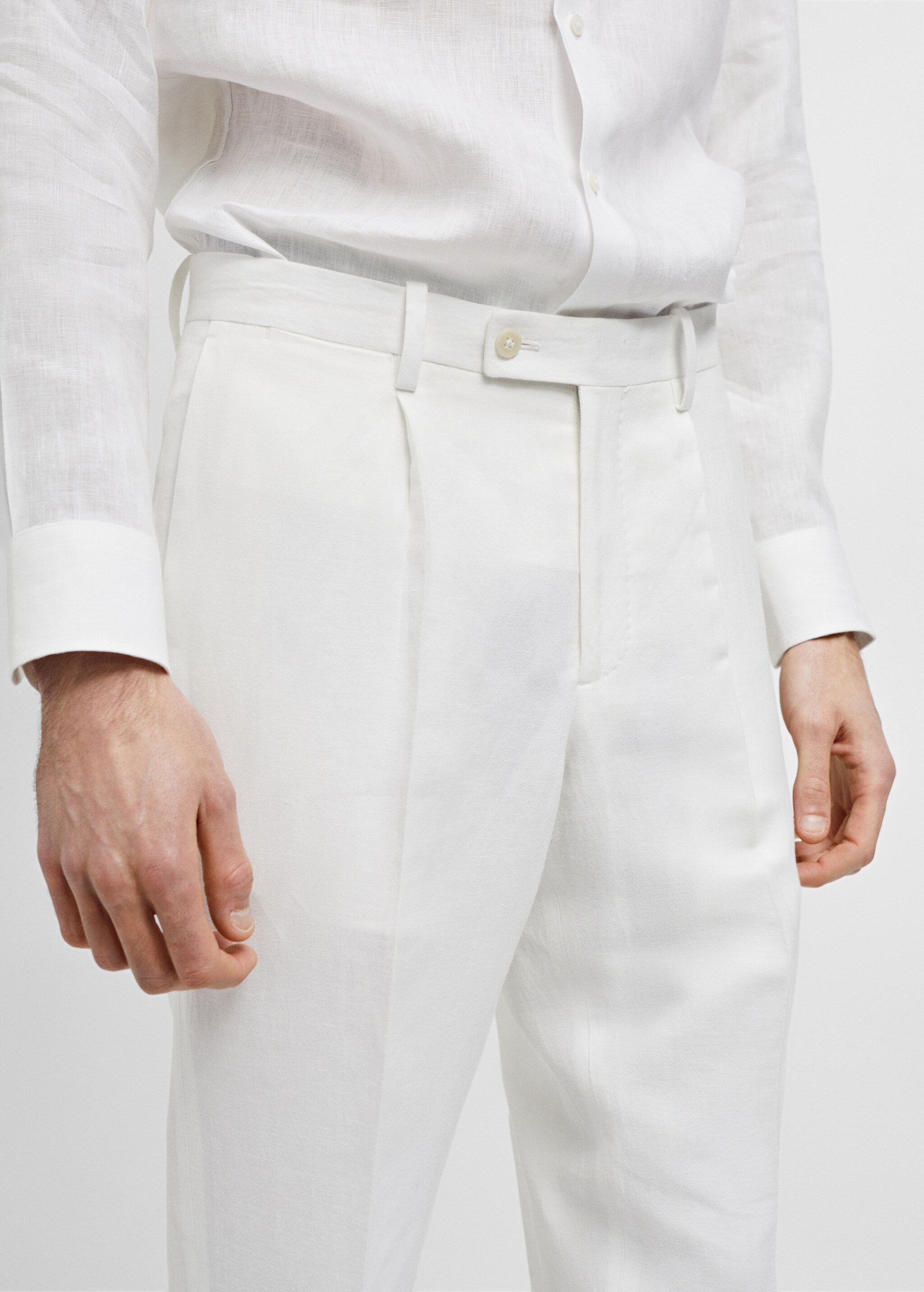 Spodnie garniturowe slim fit z mieszanki bawełny i lnu - Szczegóły artykułu 1