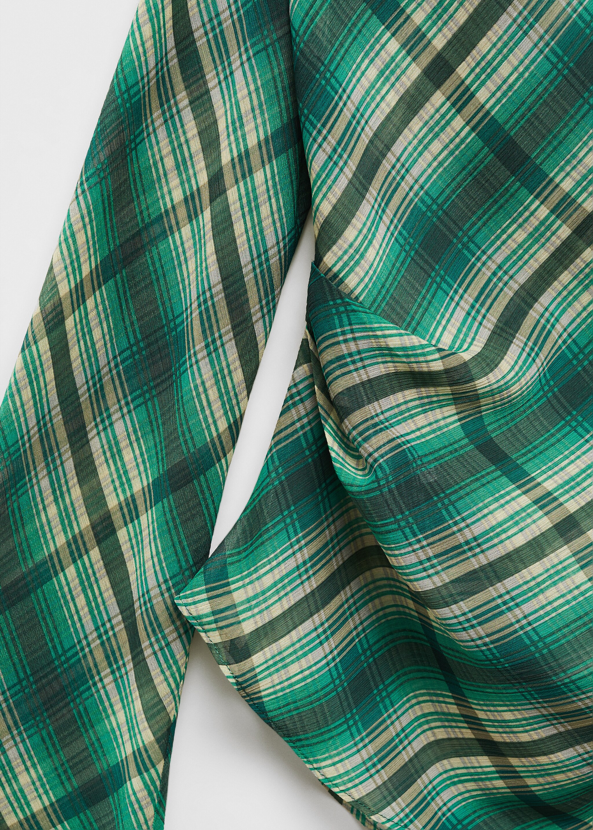 Asymmetric checked blouse - Details of the article 8