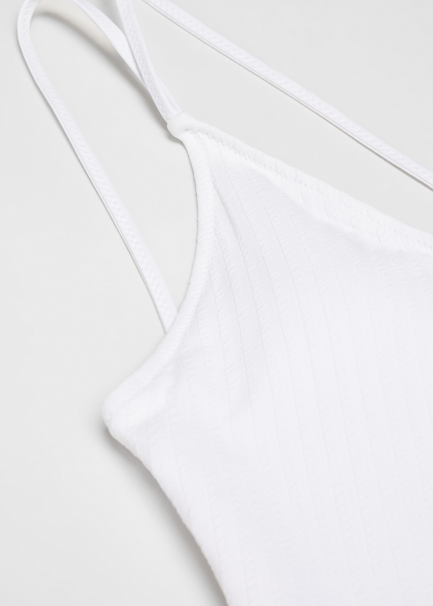 Maillot de bain col V - Détail de l'article 8