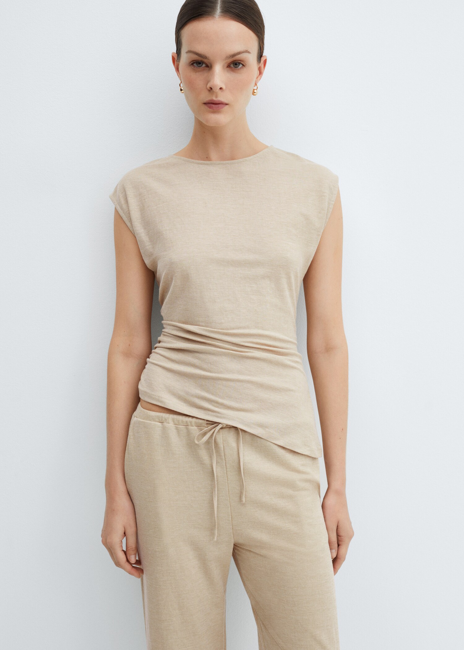 Wideleg trousers with elastic waist - Details of the article 1