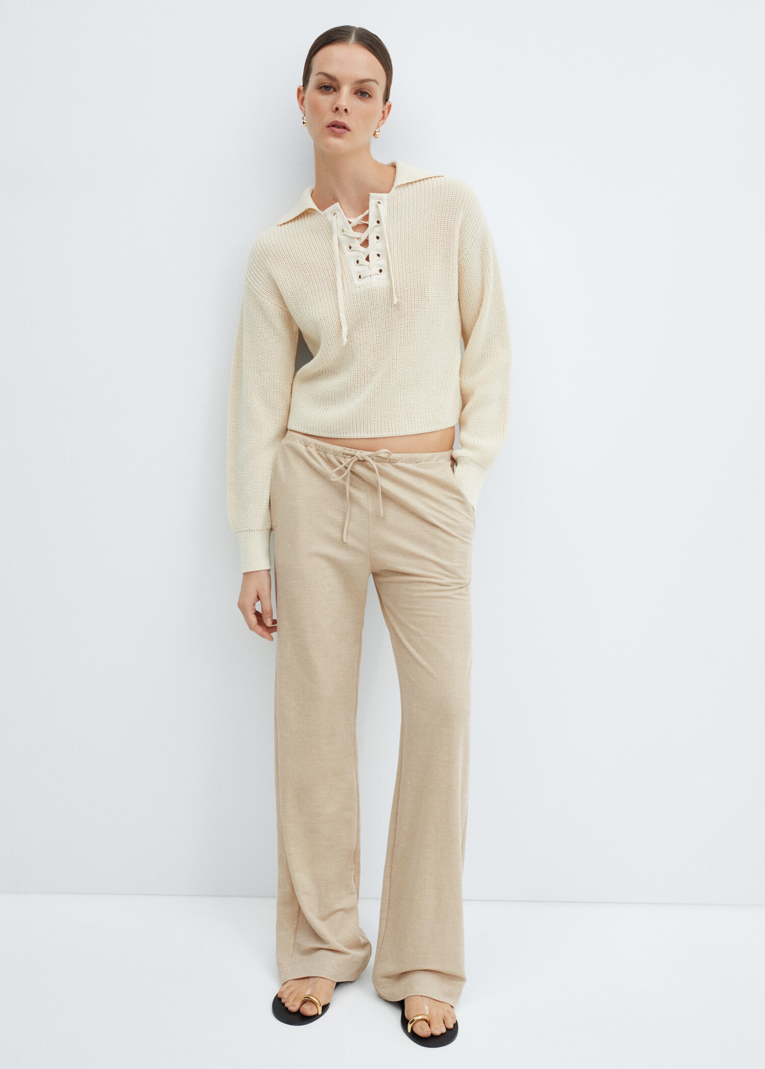Wideleg trousers with elastic waist - Details of the article 2