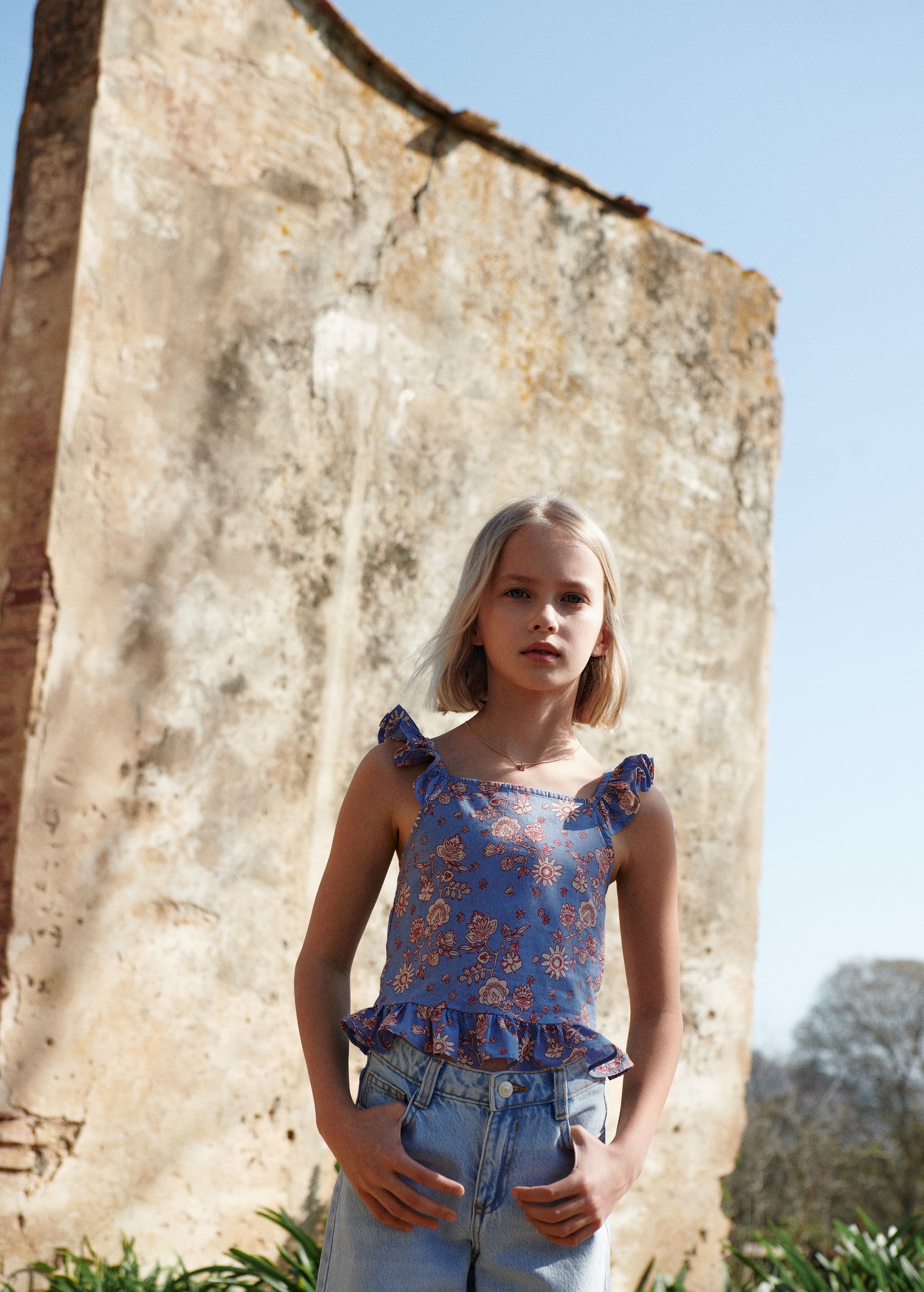 Ruffled floral top - Details of the article 5