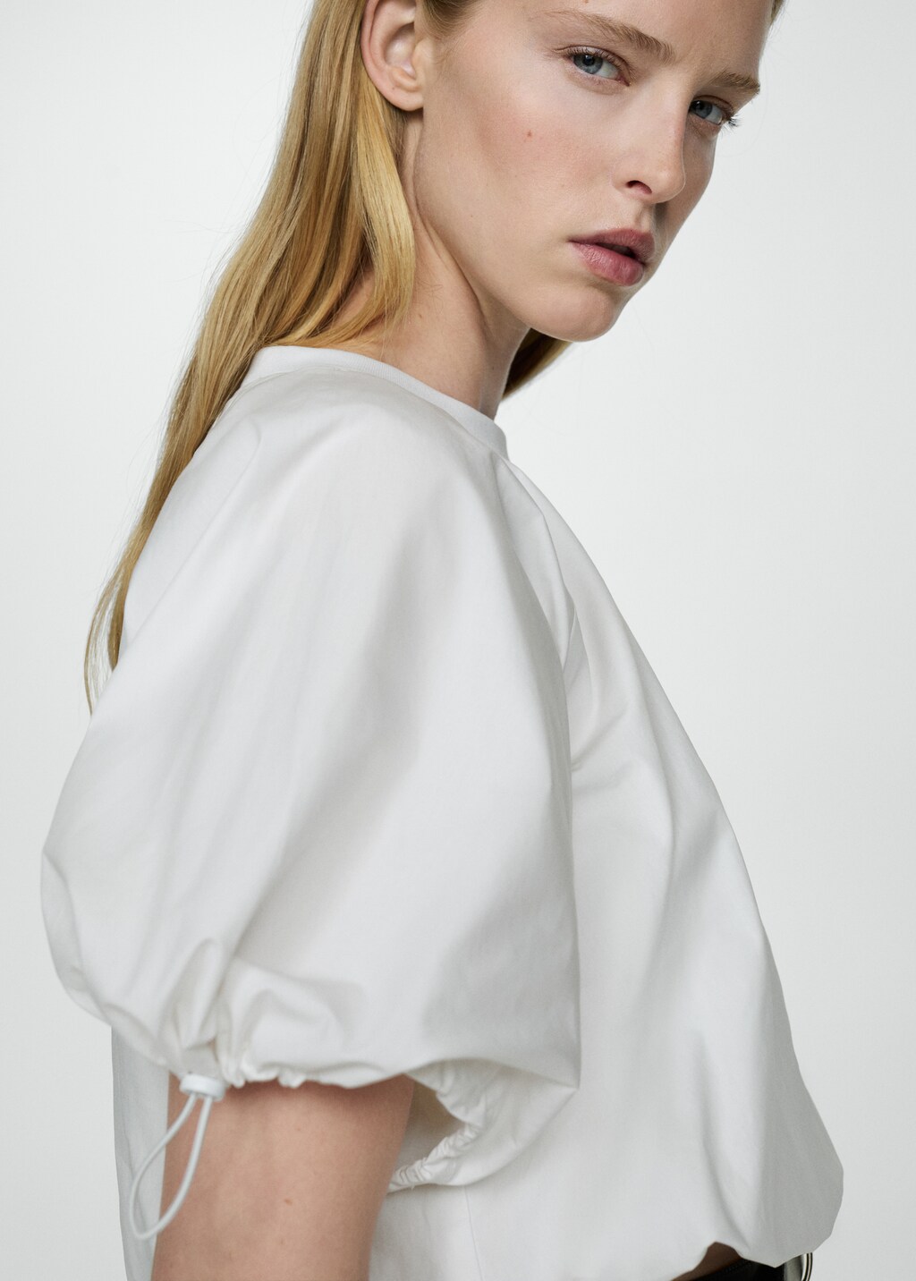 Blusa manga abullonada Mujer MANGO Andorra
