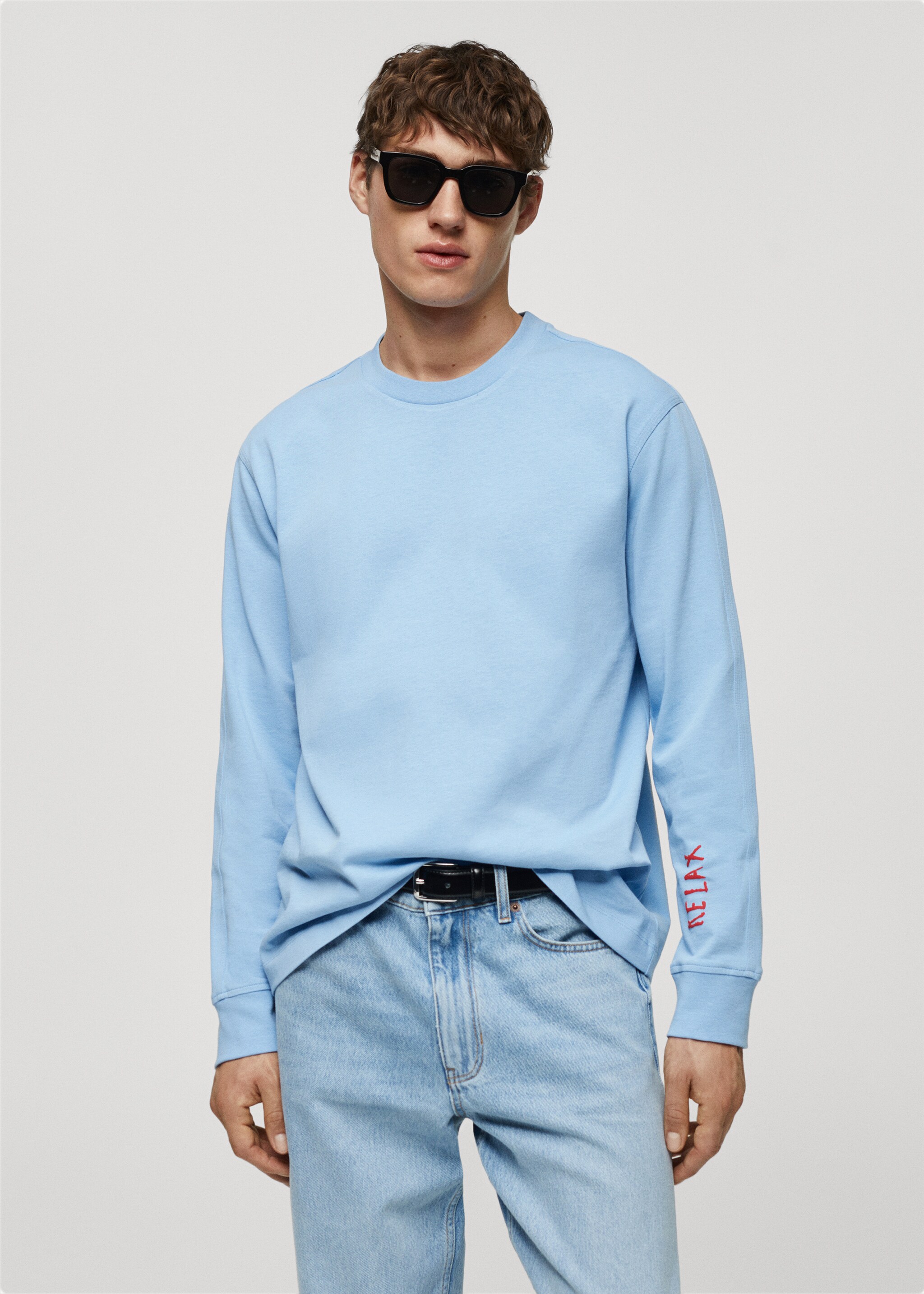 Sweatshirt aus 100 % Baumwolle mit aufgedruckter Zeichnung - Mittlere Ansicht