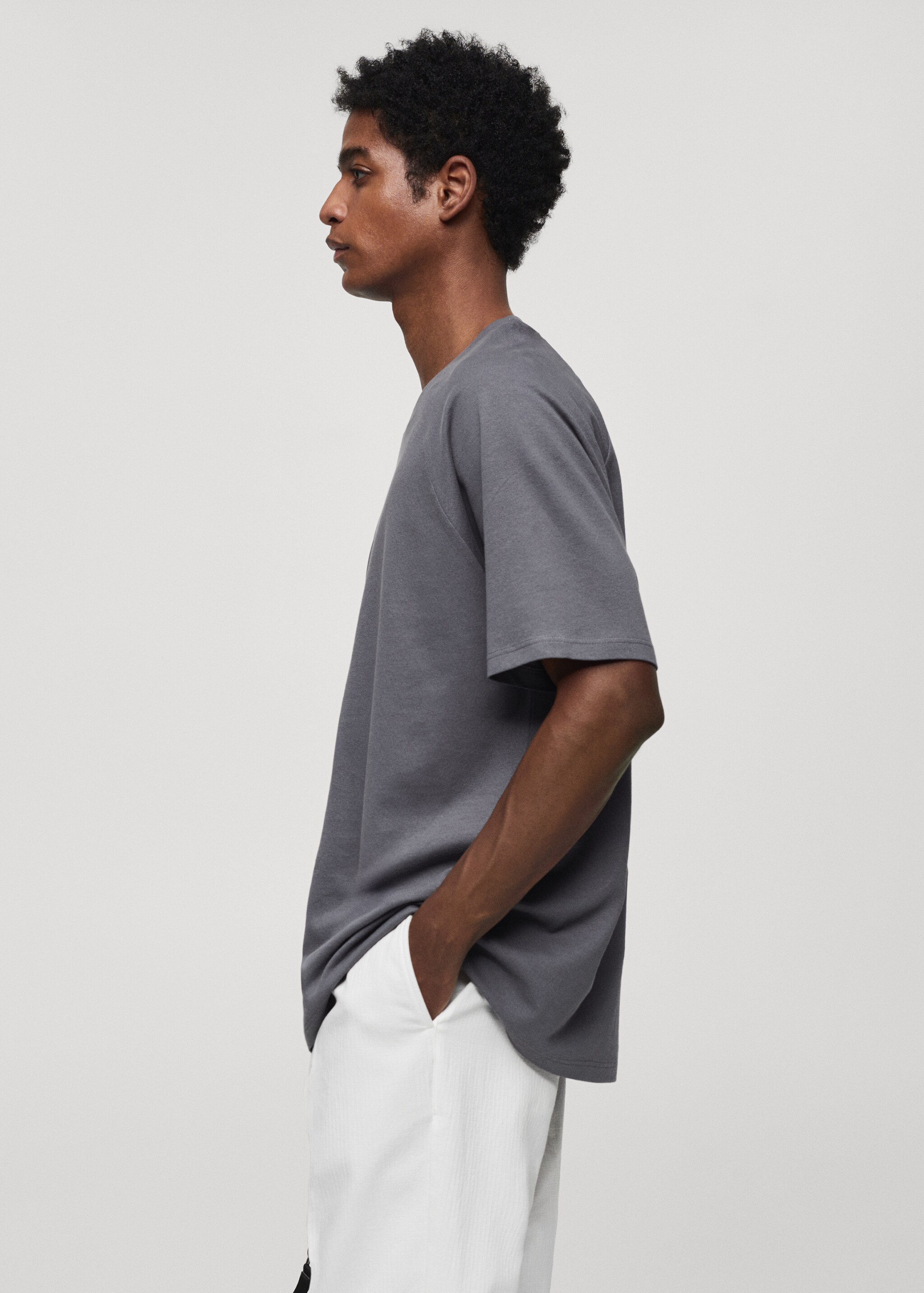 Relaxed fit cotton t-shirt - Details of the article 2