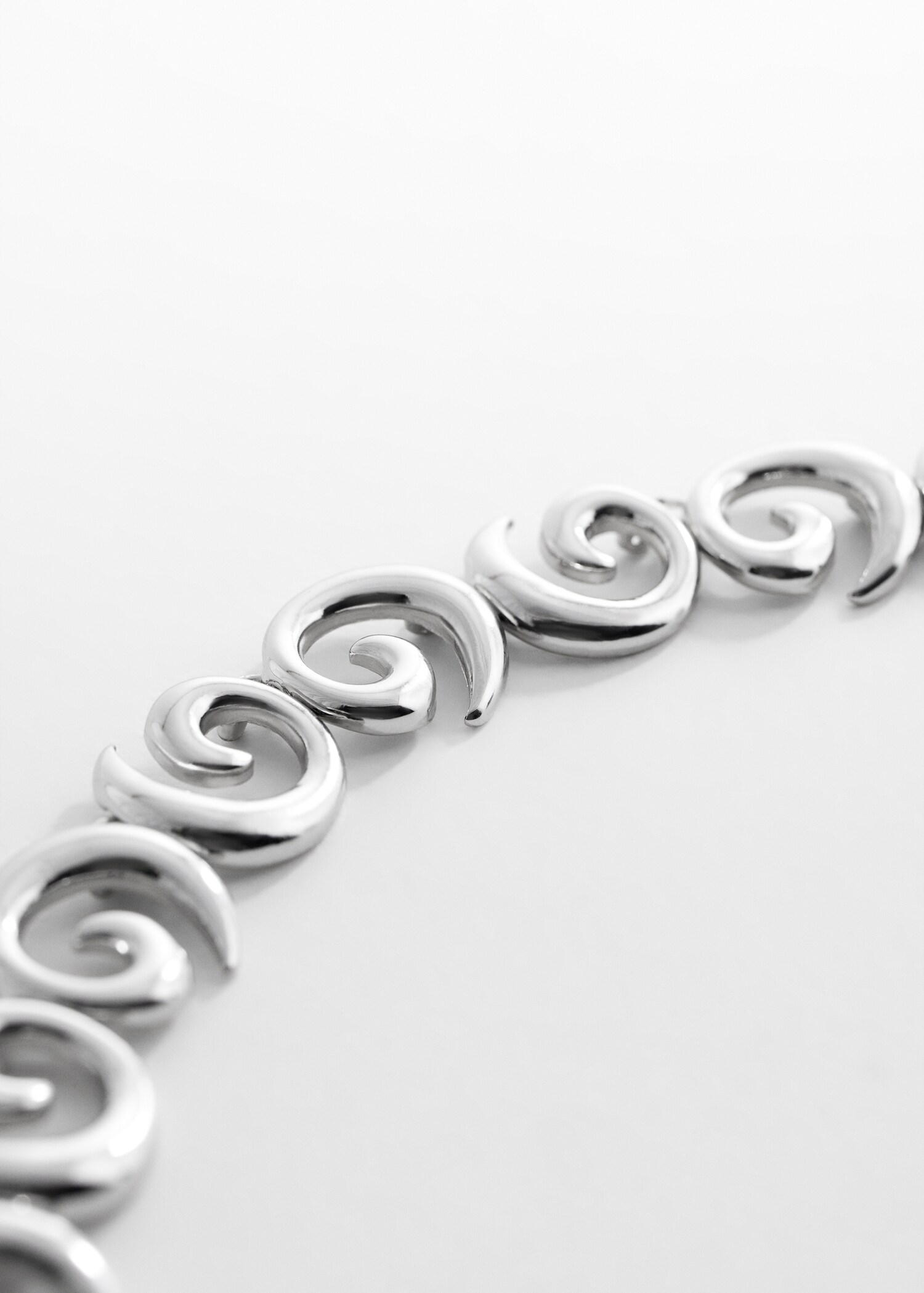 Spiral necklace - Medium plane
