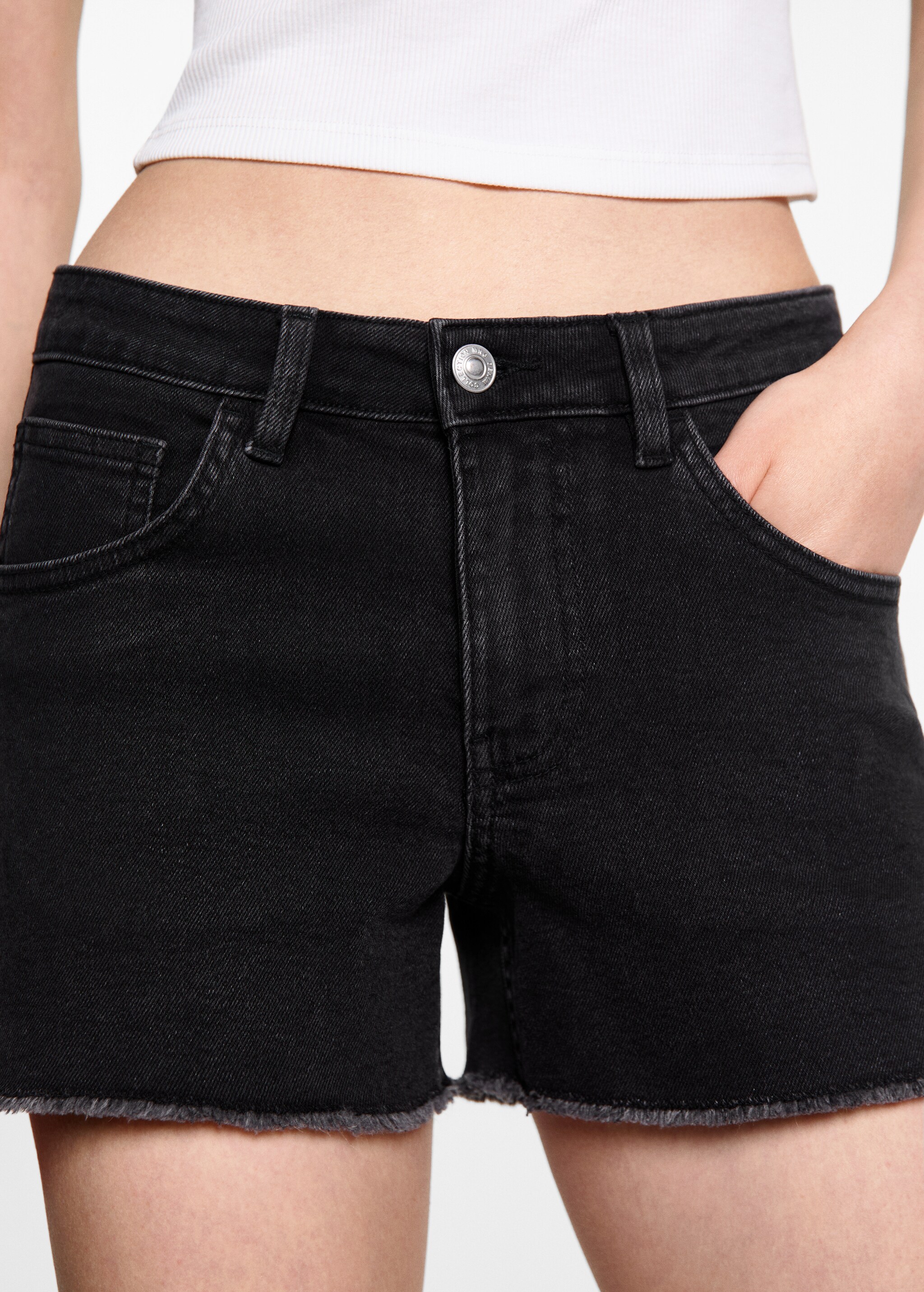Medium-waist denim shorts - Details of the article 6