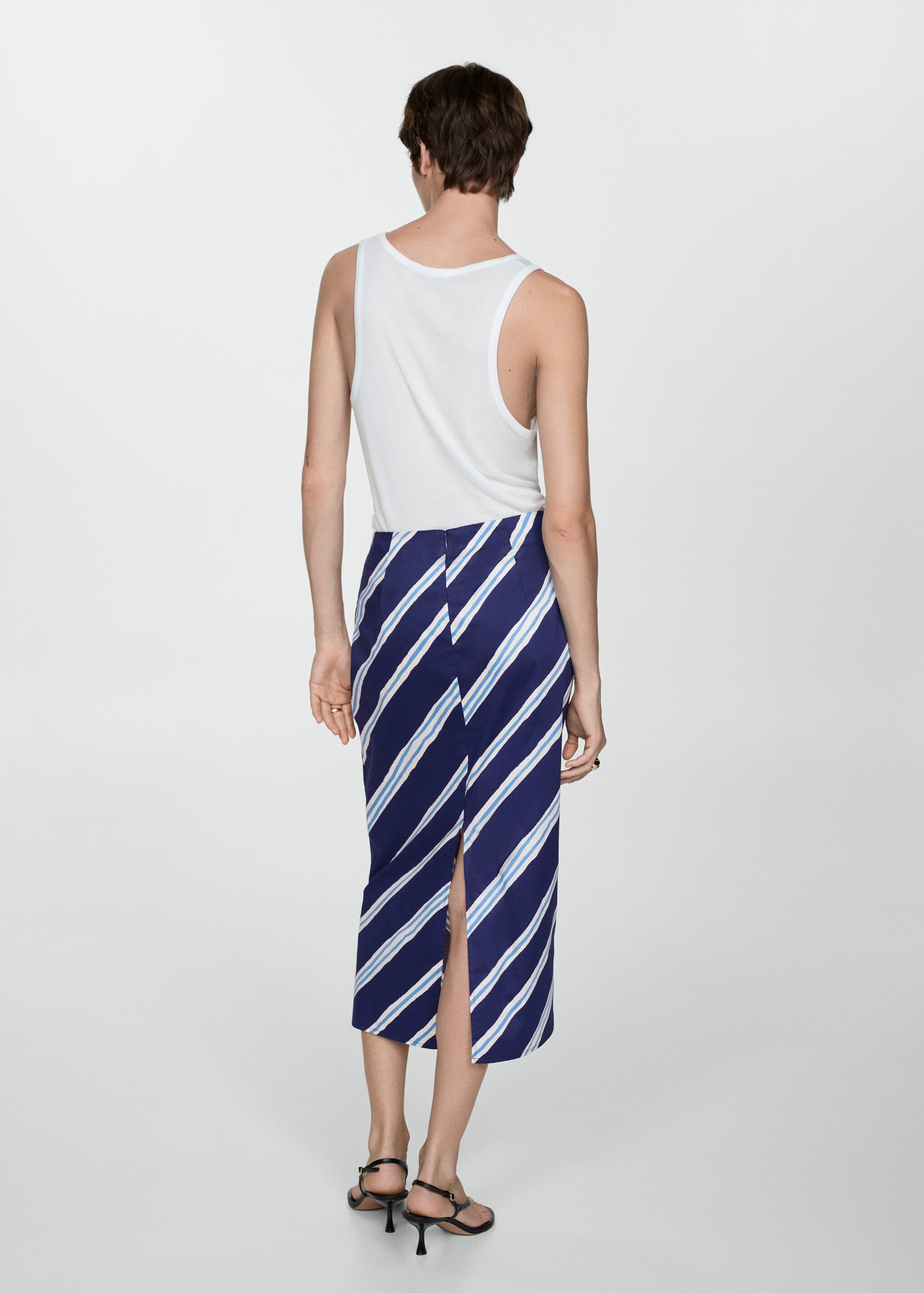 Slit striped skirt - Reverse of the article