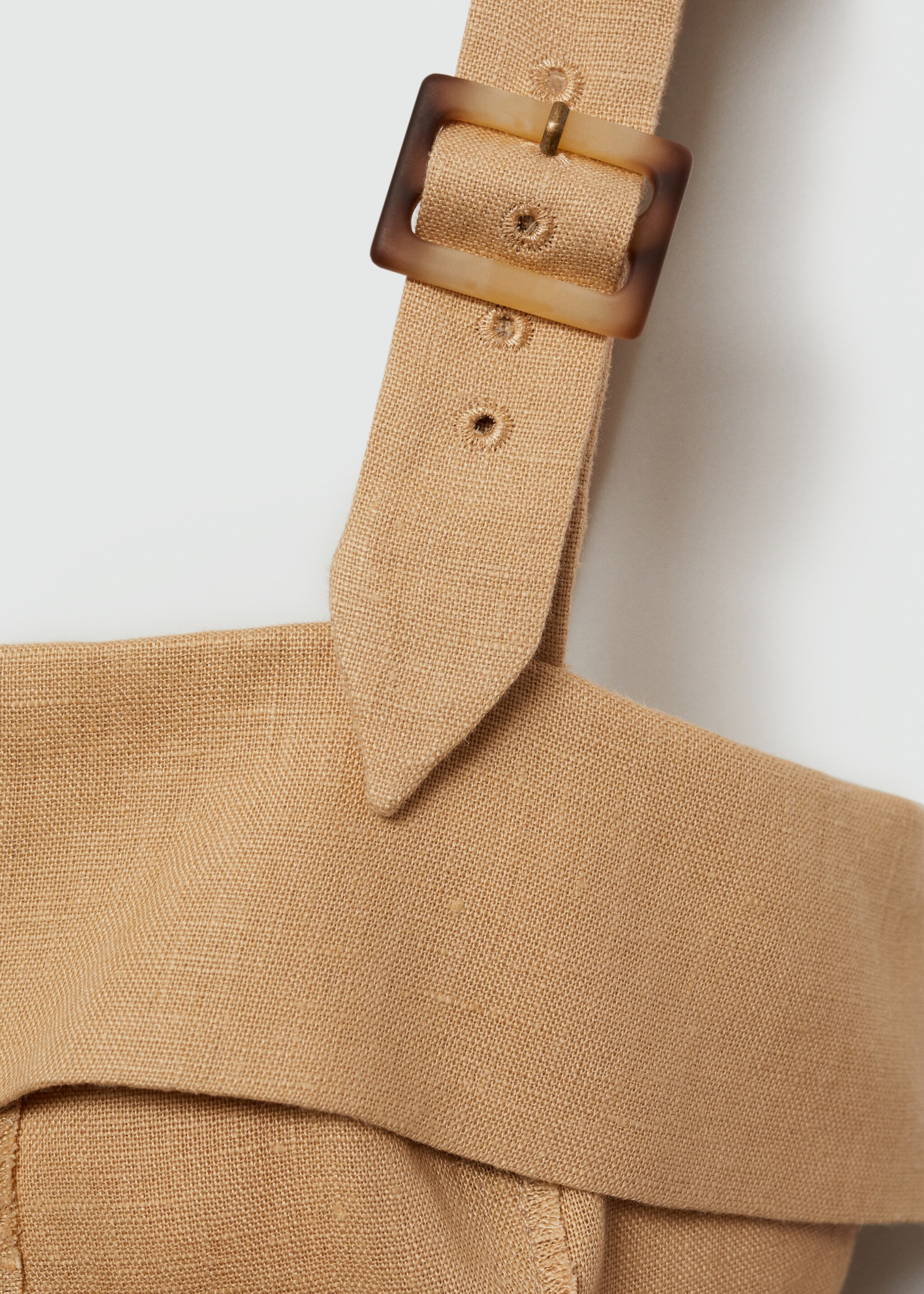 Linen dress with buckle straps - Details of the article 8, Sand. Ref: 67038647-00.