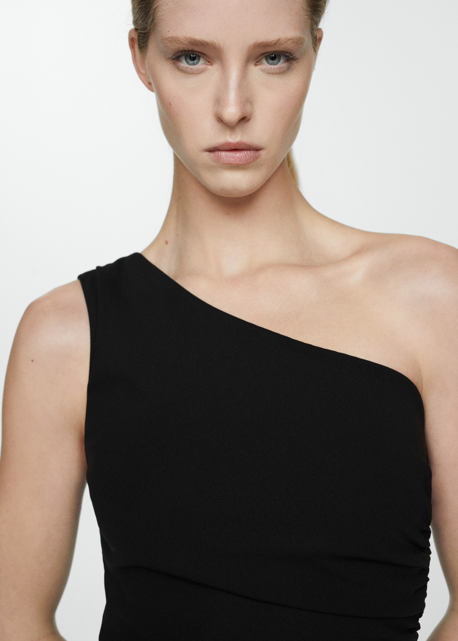 Asymmetrical draped top - Details of the article 1