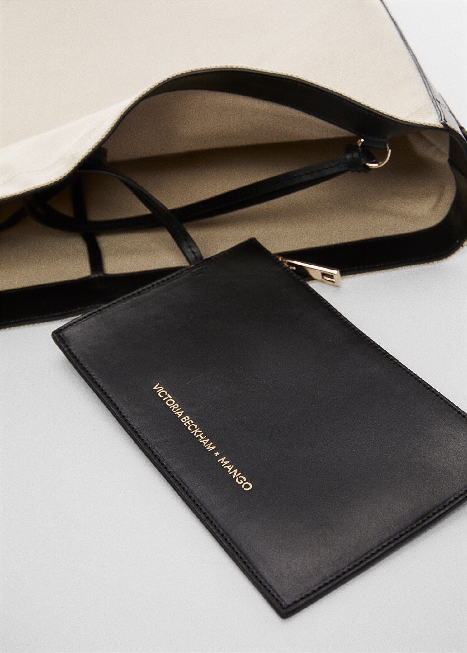 Contrast-leather canvas maxi bag - Details of the article 3