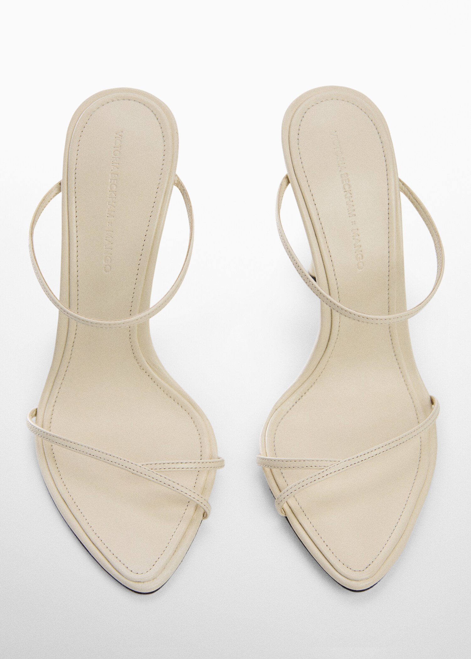 Leather sandal with inclined heel - Details of the article 3