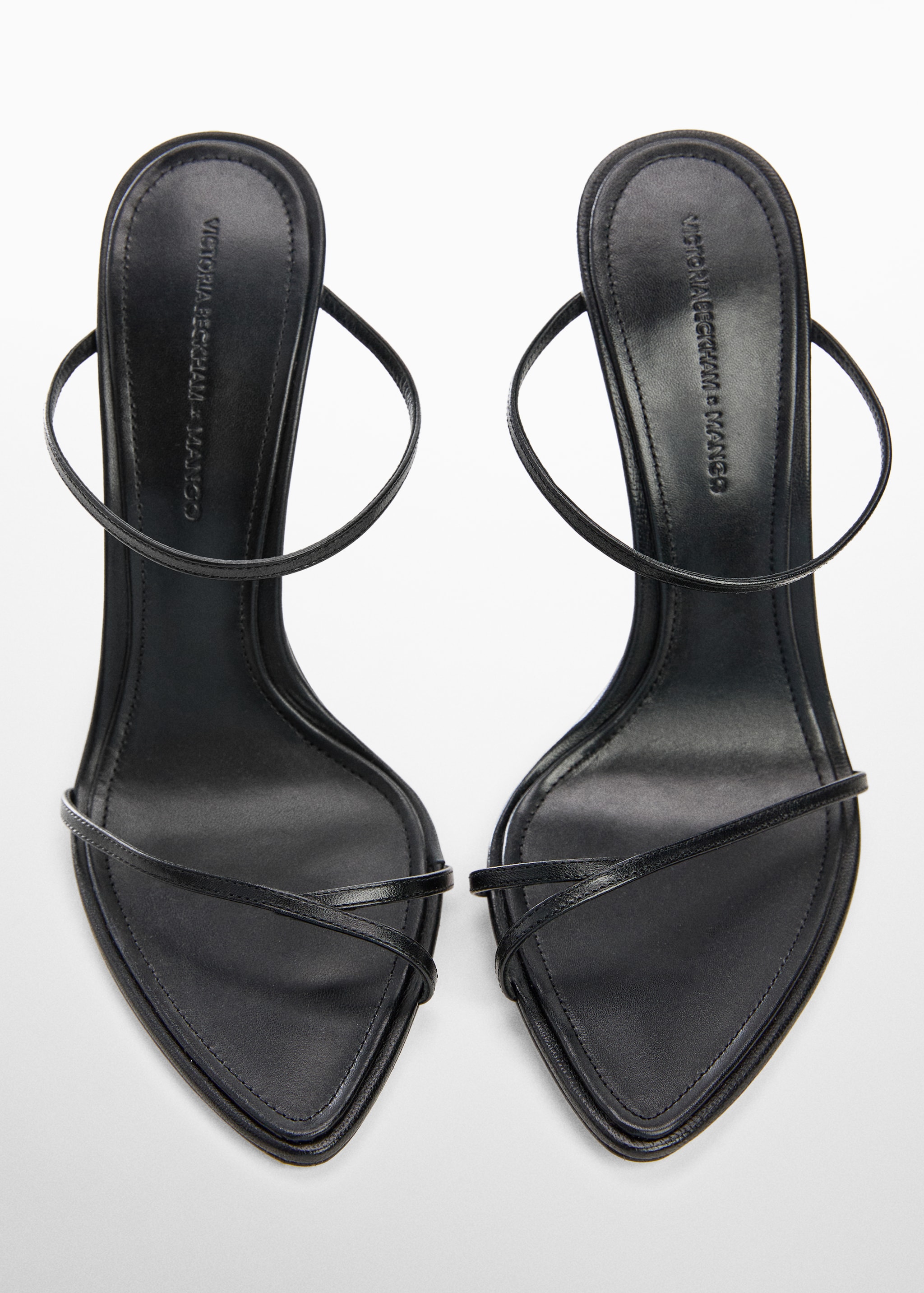 Leather sandal with inclined heel - Details of the article 2
