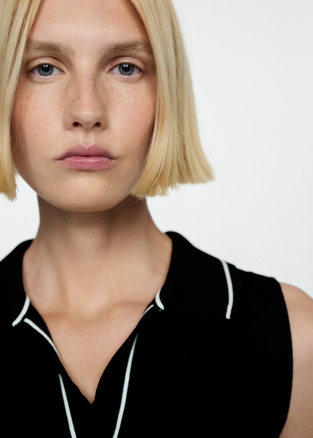 Polo-neck knitted top - image 5