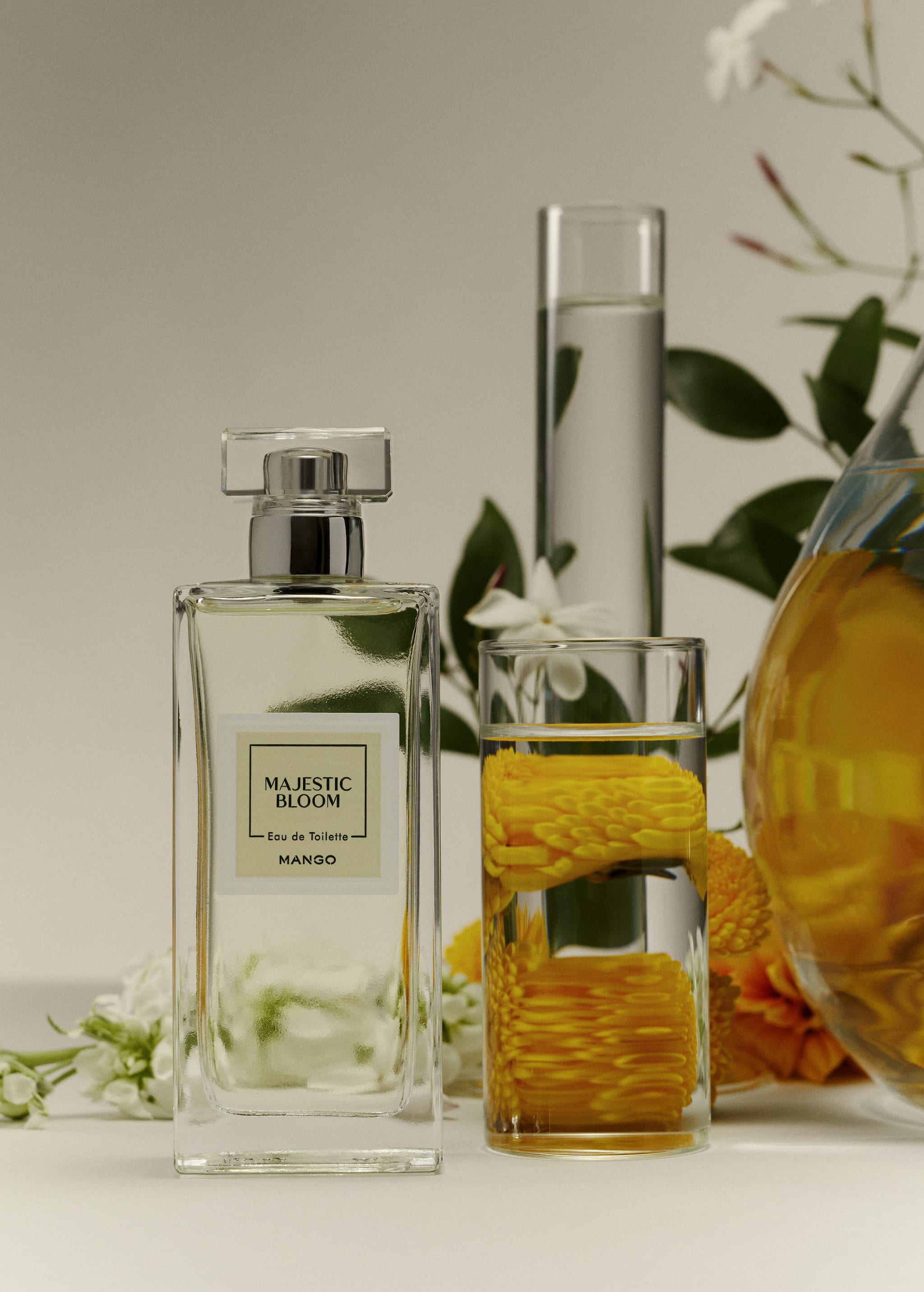 Fragancia Majestic Bloom 100ml - Details of the article 6