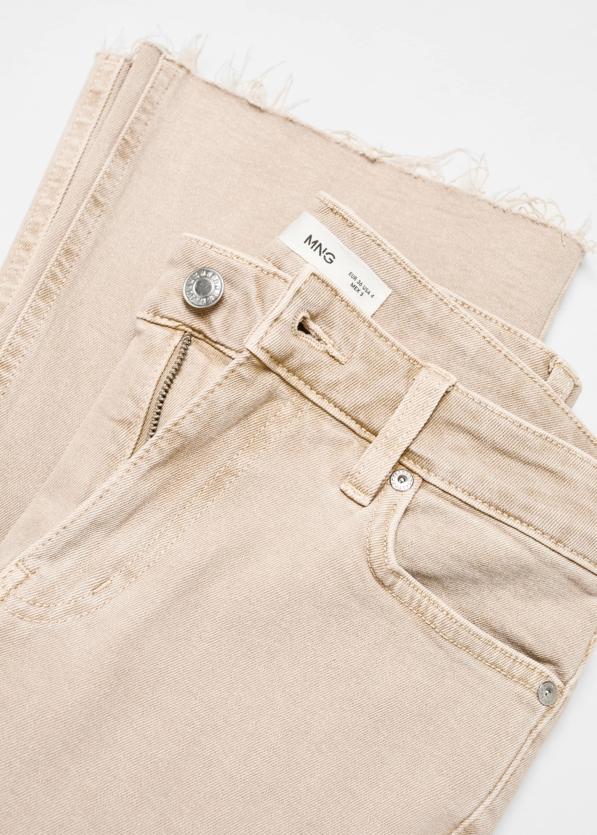 Crop flared jeans - Details of the article 8