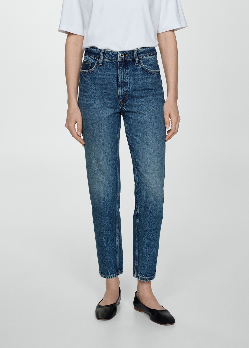 Mom2000 high-rise jeans - Women | MANGO Rwanda