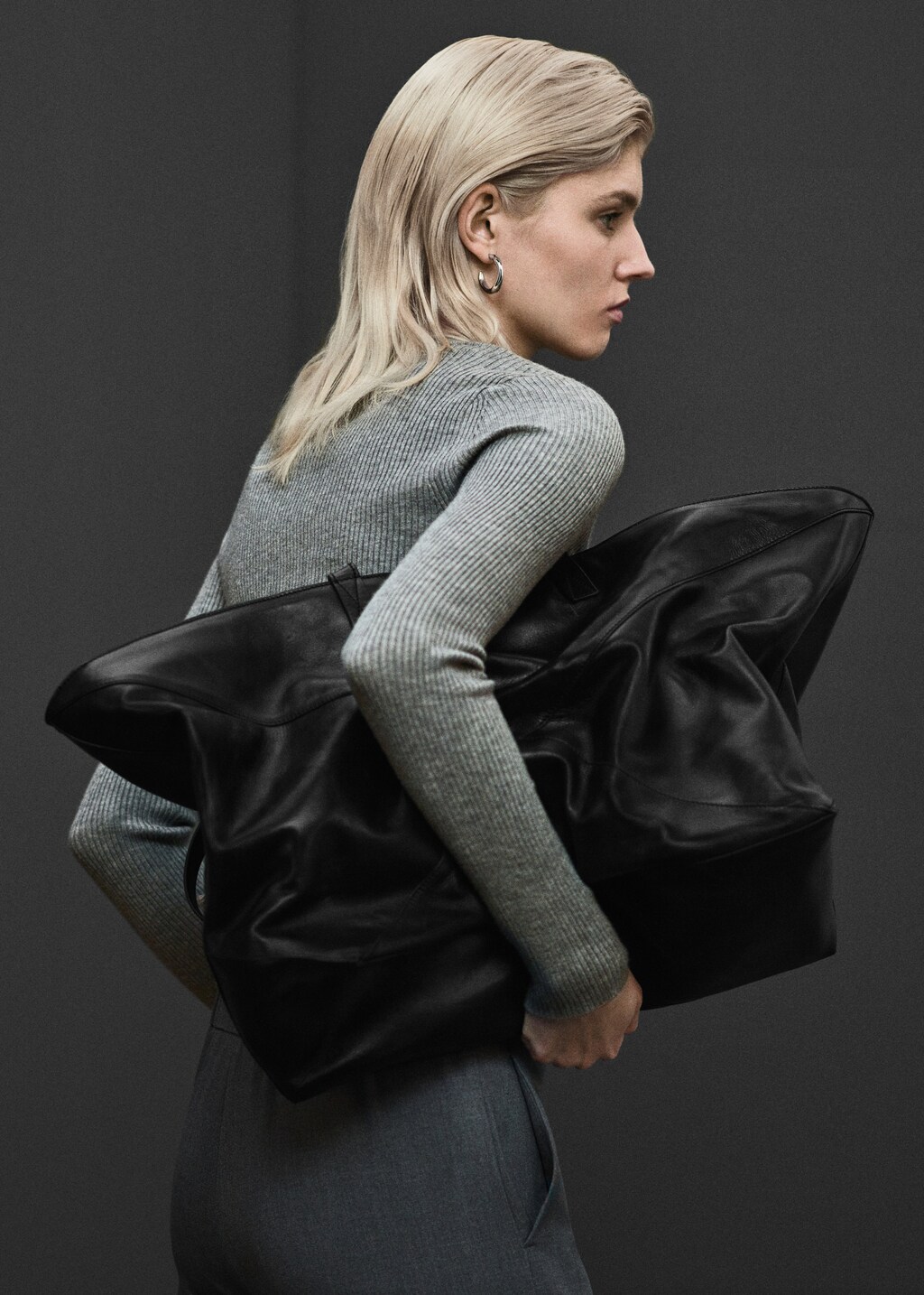 Leather shopper bag - Women | MANGO USA