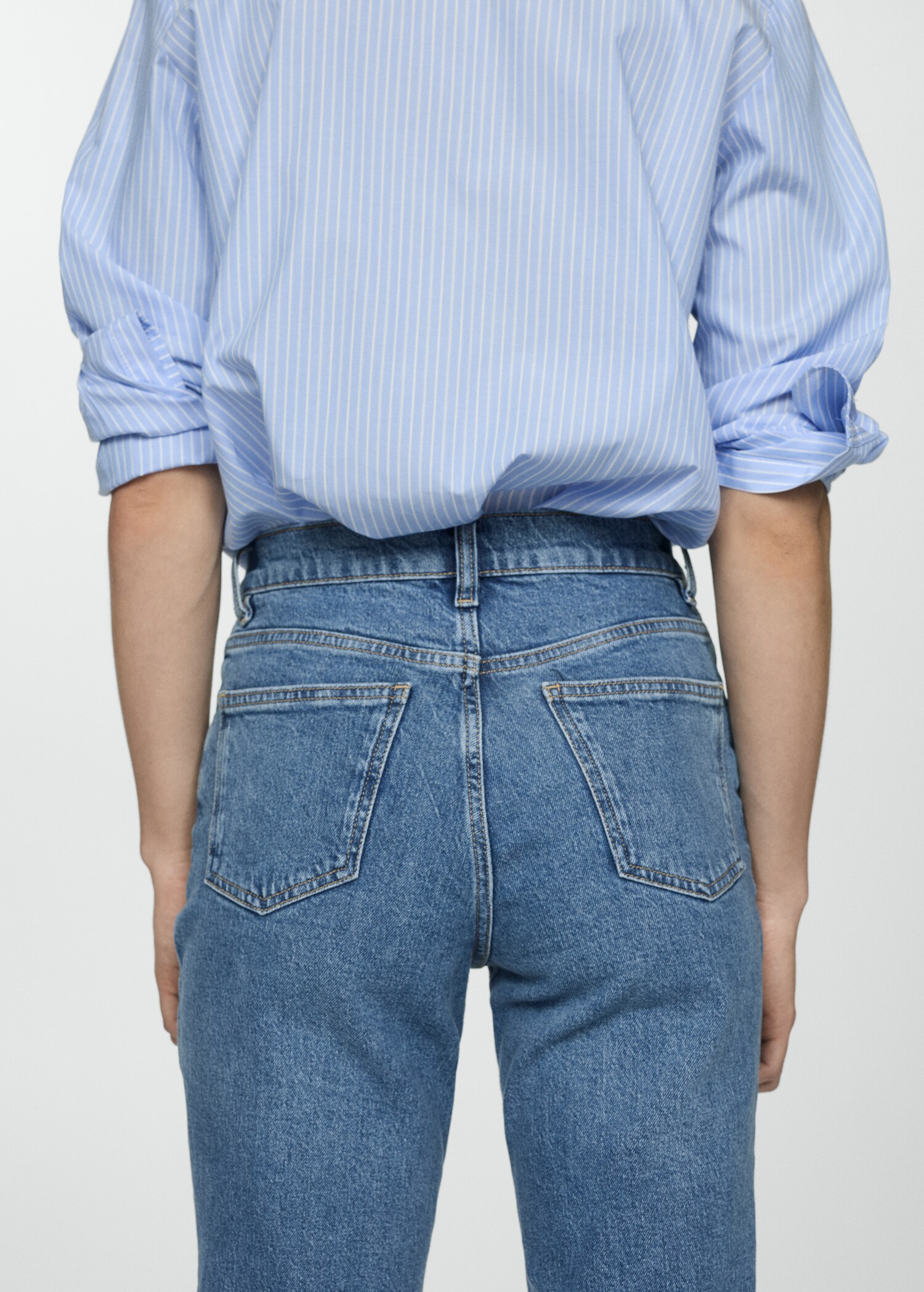 Jeans Newmom confort tiro alto - Detalle del artículo 2