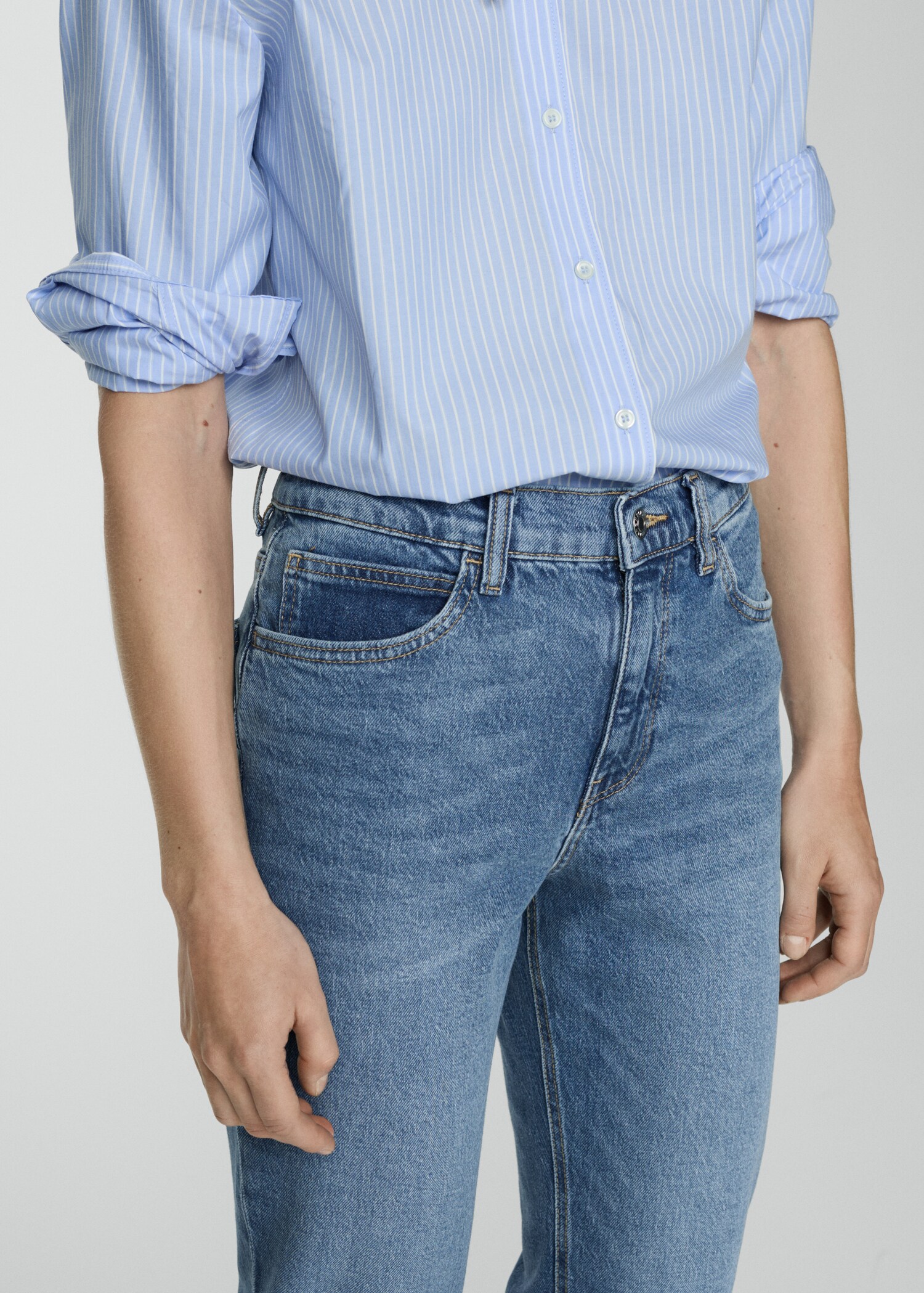 Jeans Newmom confort tiro alto - Detalle del artículo 6