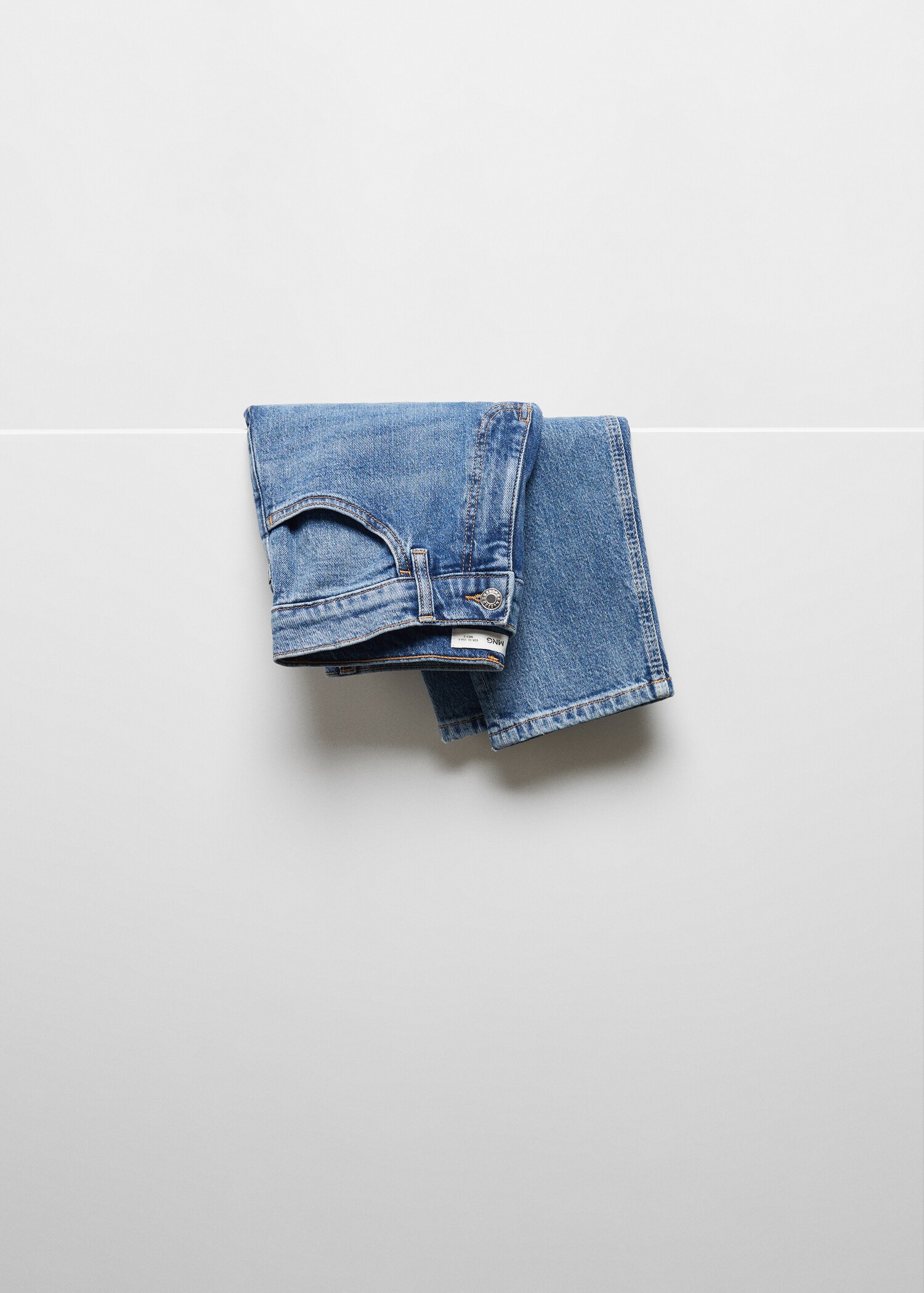 Jeans Newmom confort tiro alto - Detalle del artículo 8