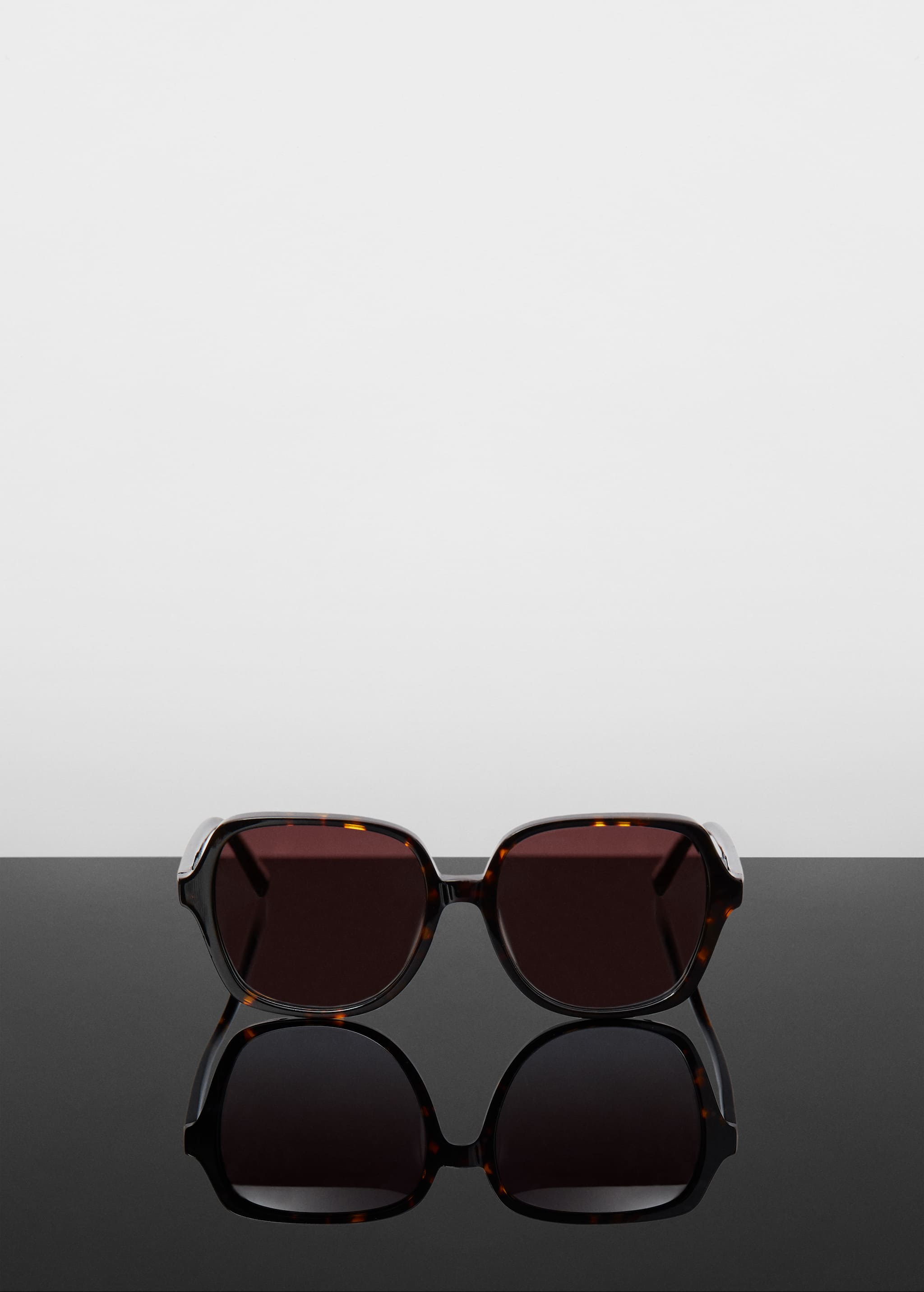 Tortoiseshell square sunglasses - Article without model