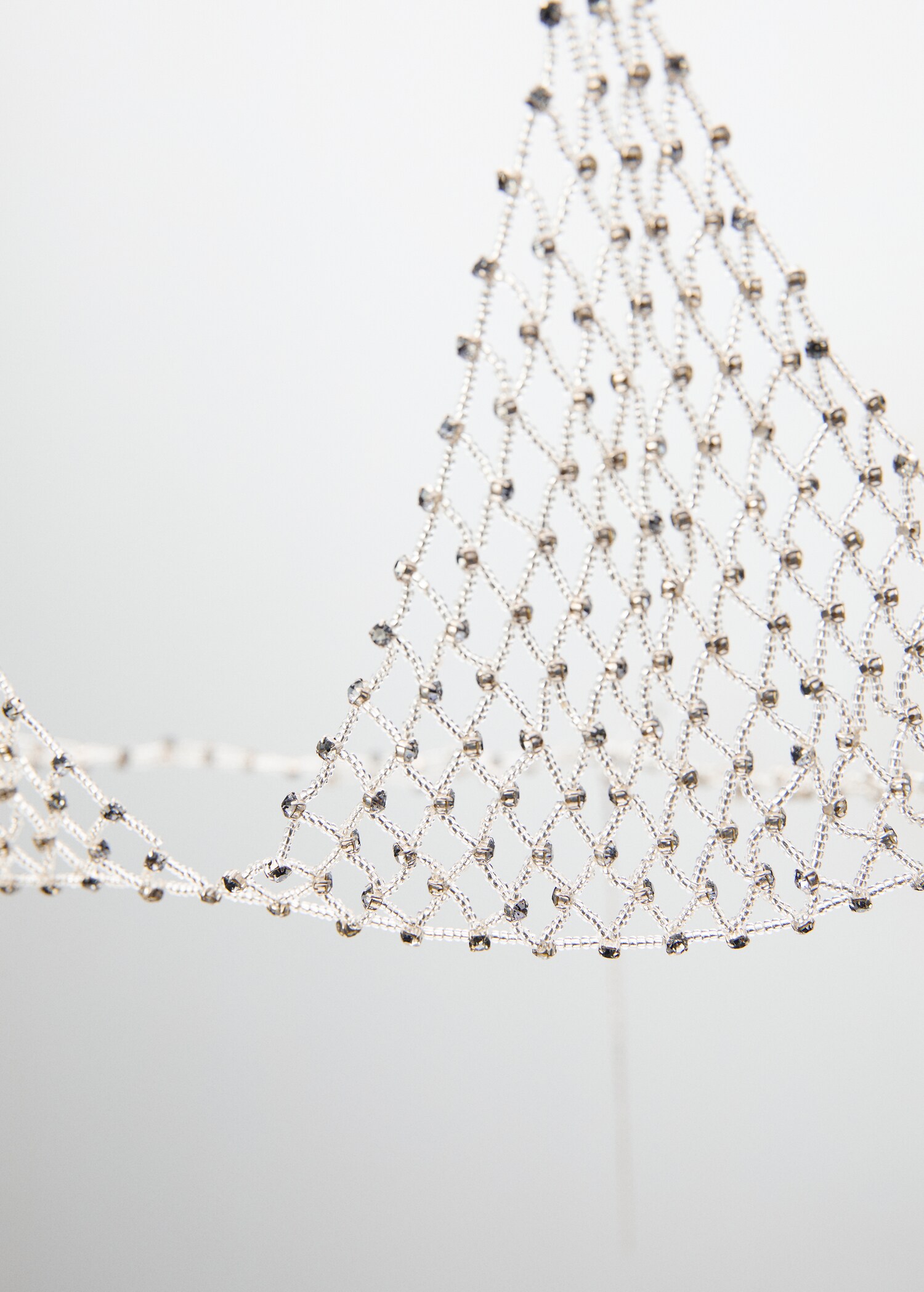 Collar cuerpo cristales strass - Plano medio