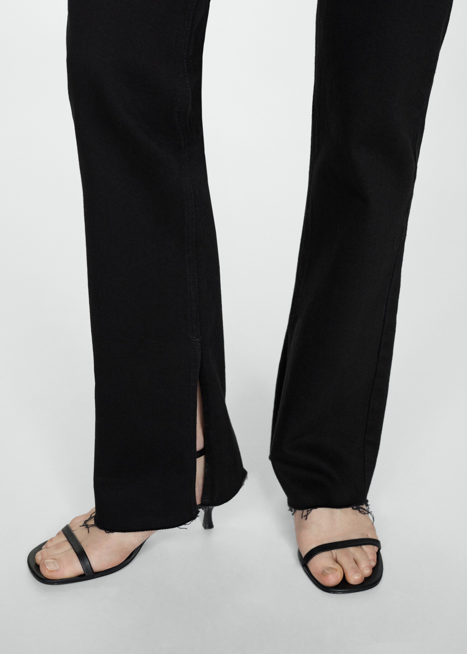 Jeans rectos tiro medio aberturas - Detalle del artículo 6