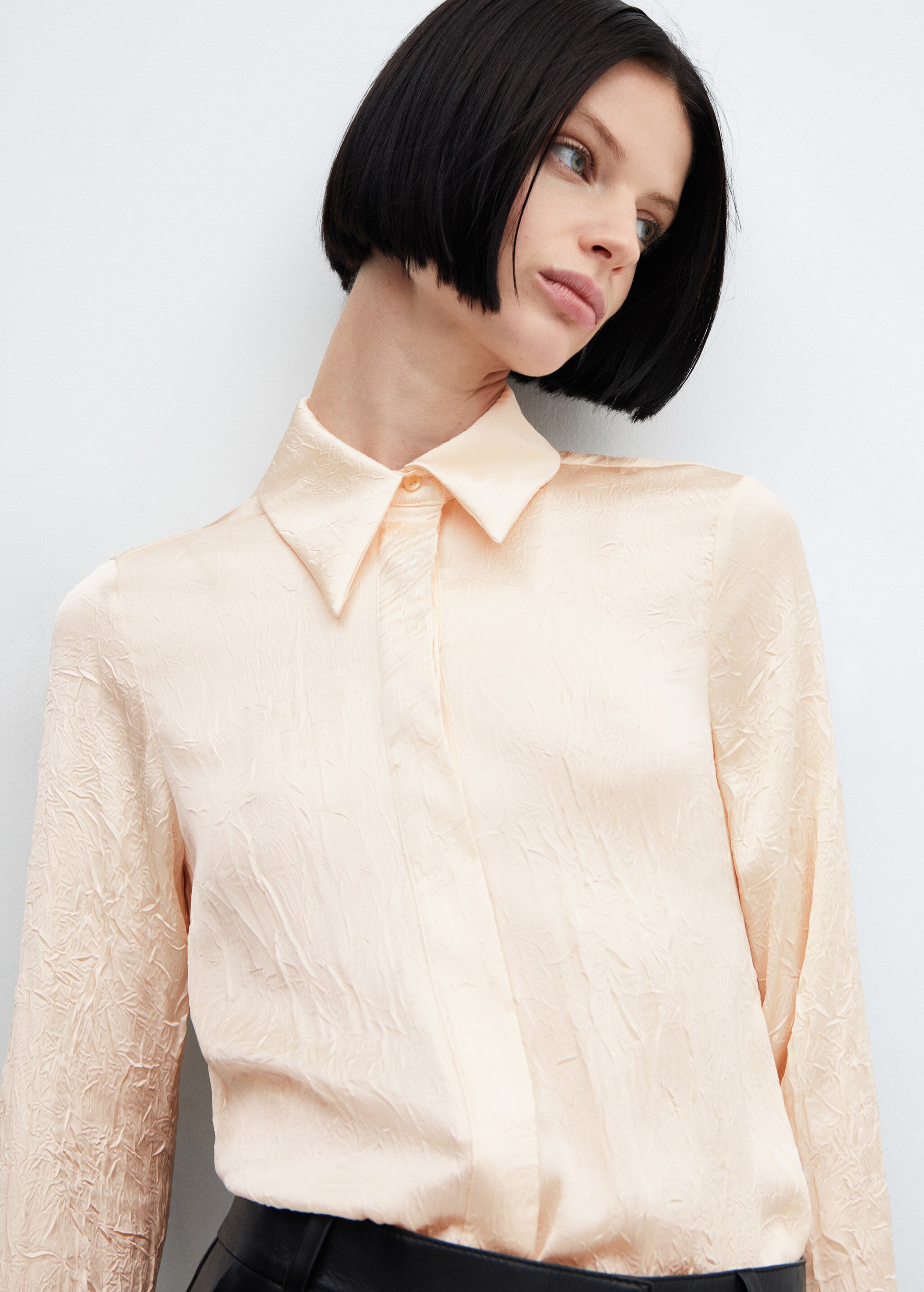 Satin textured shirt - Details of the article 1