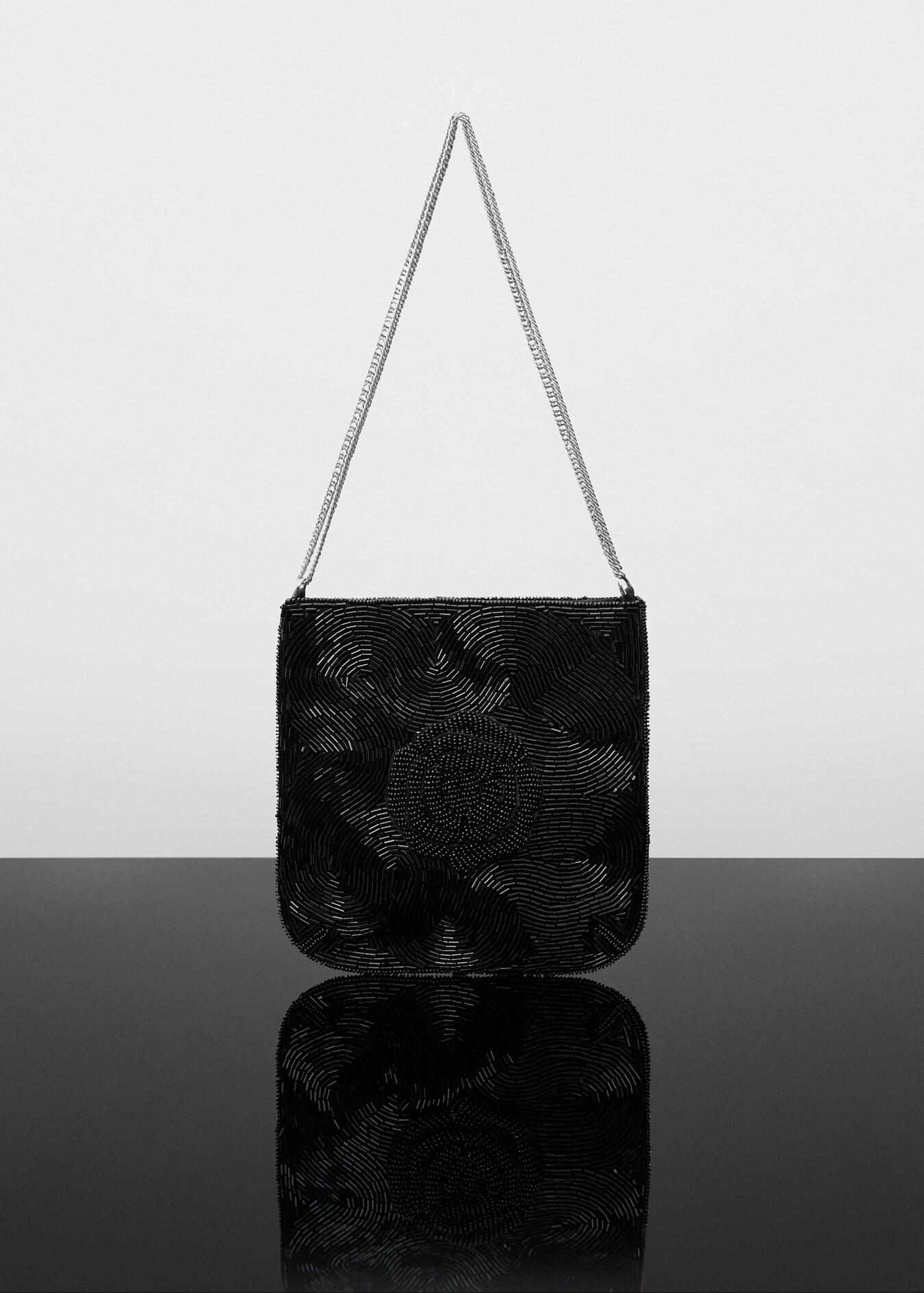 chain-bead-bag-woman-mango-usa