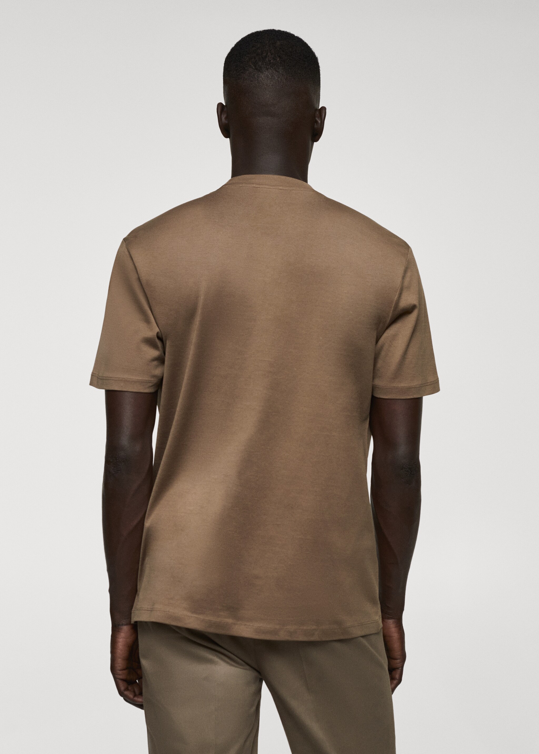 Мерсеризованная футболка slim fit - Обратная сторона изделия