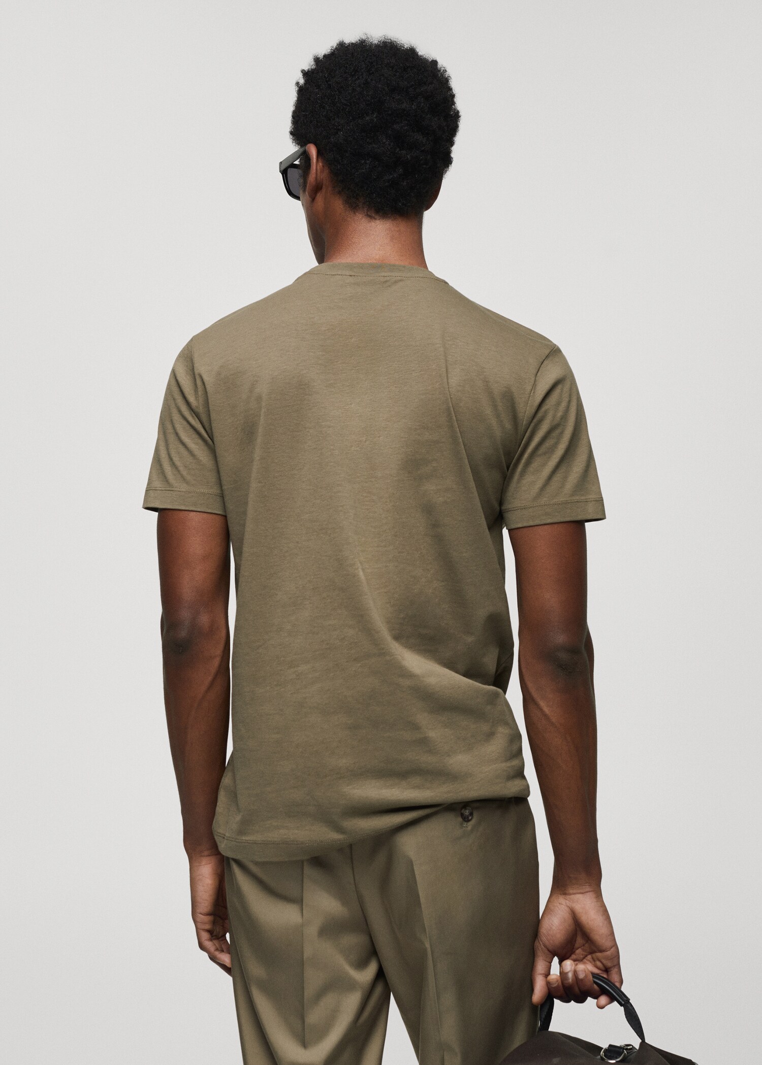 Camiseta básica algodón - Reverso del artículo
