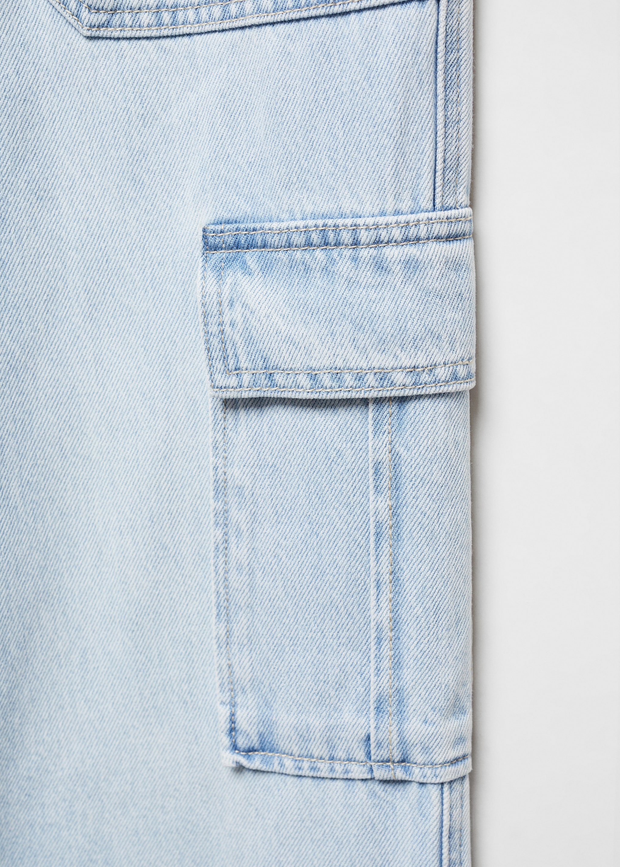 Gerade Jeans im Cargo-Stil - Detail des Artikels 8