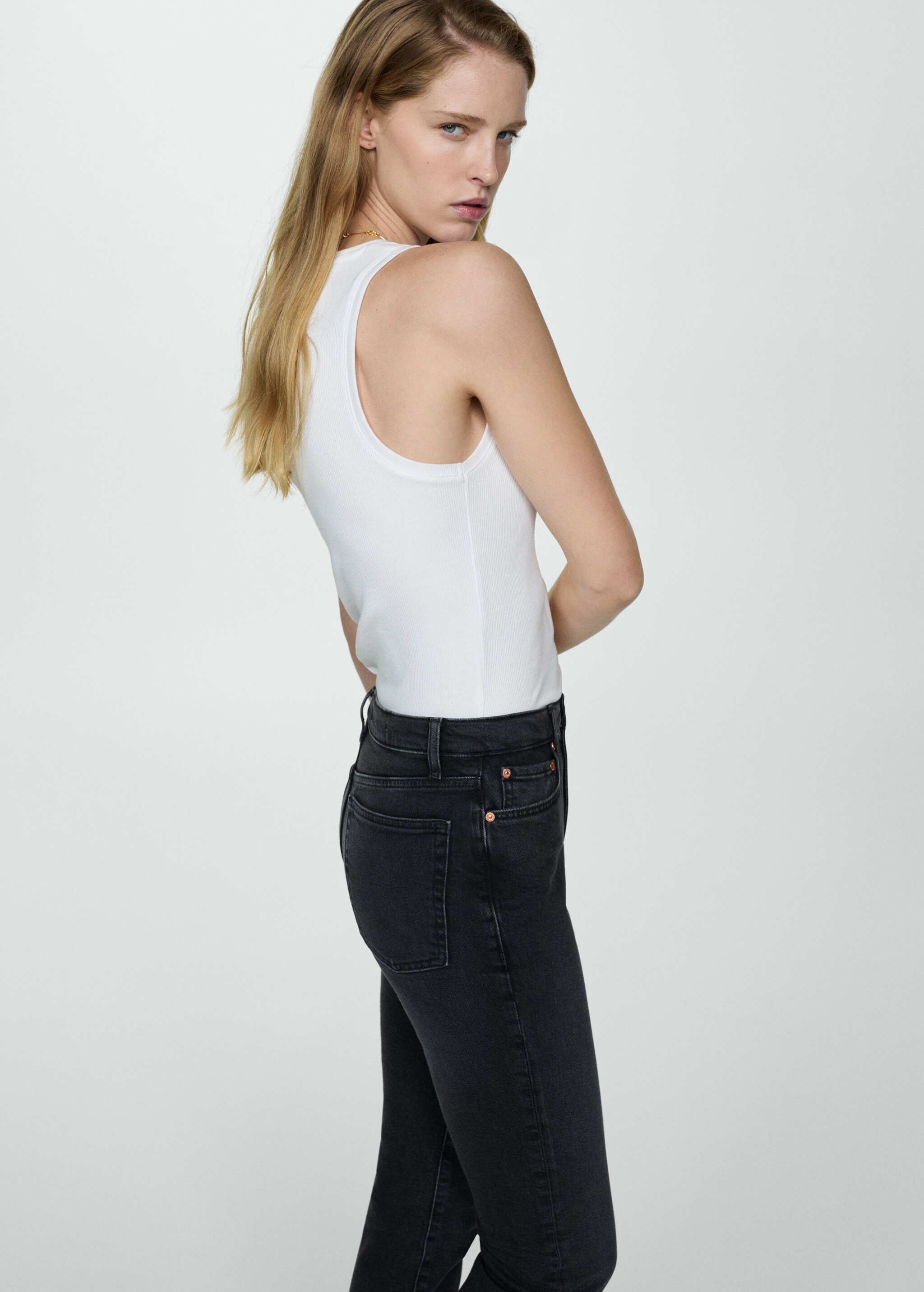 Slim cropped jeans - Details of the article 2