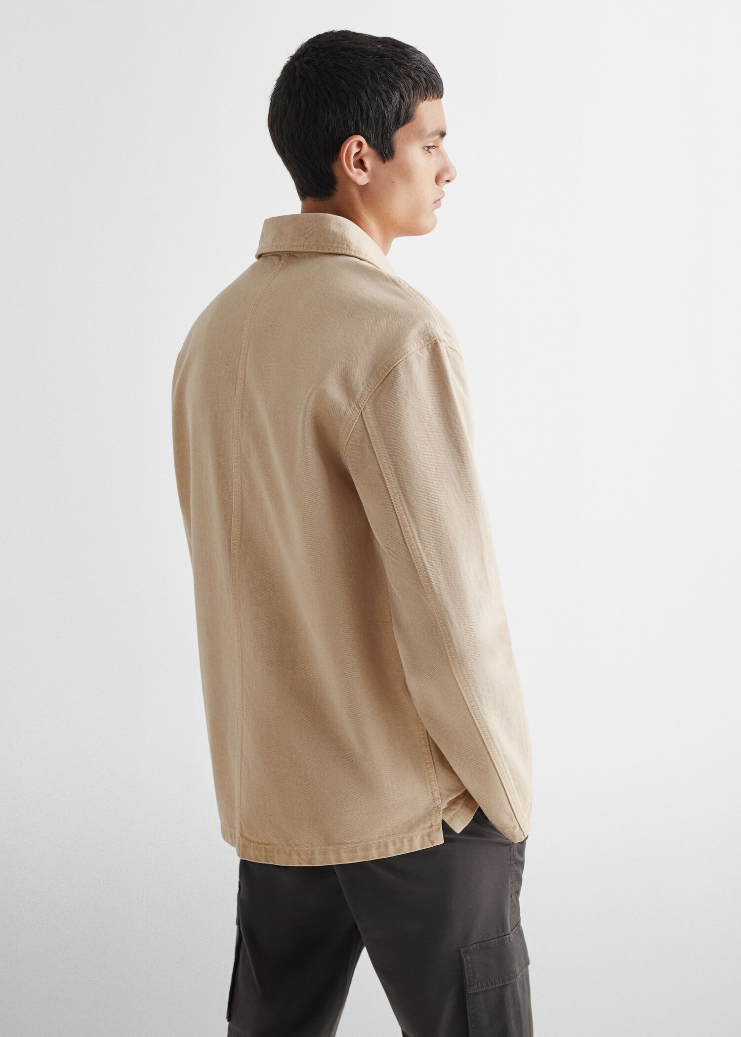 Chest-pocket overshirt - Reverse of the article